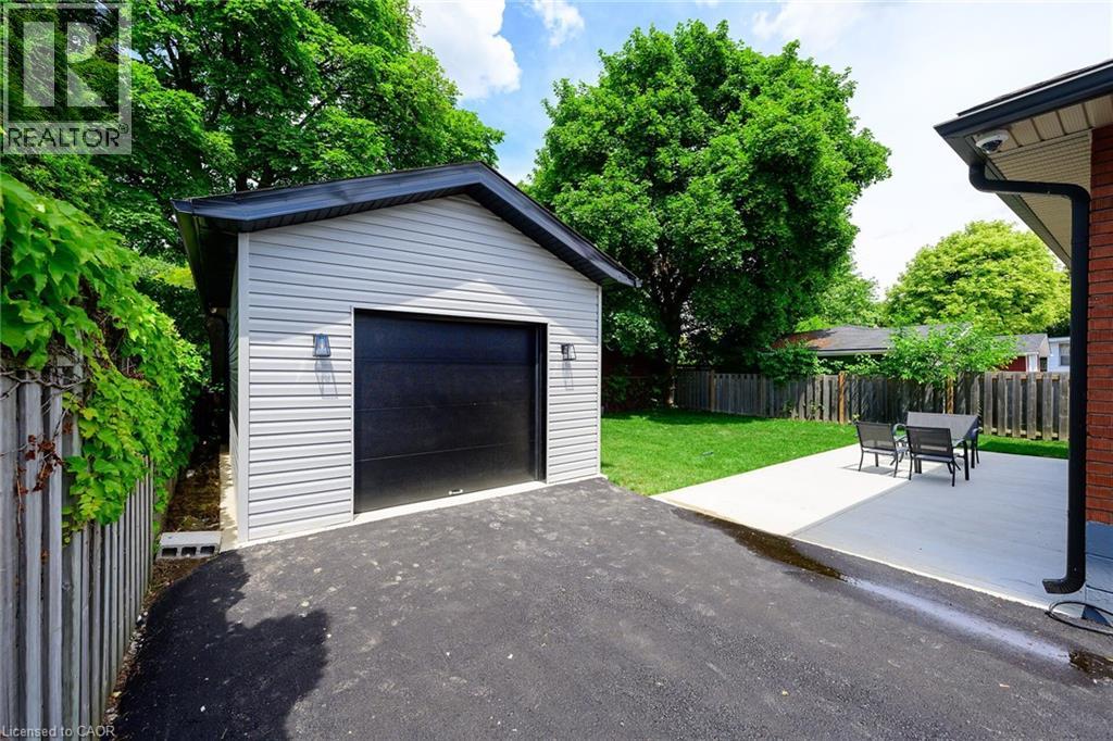150 Howard Avenue, Hamilton, Ontario  L9A 2W8 - Photo 40 - 40858793