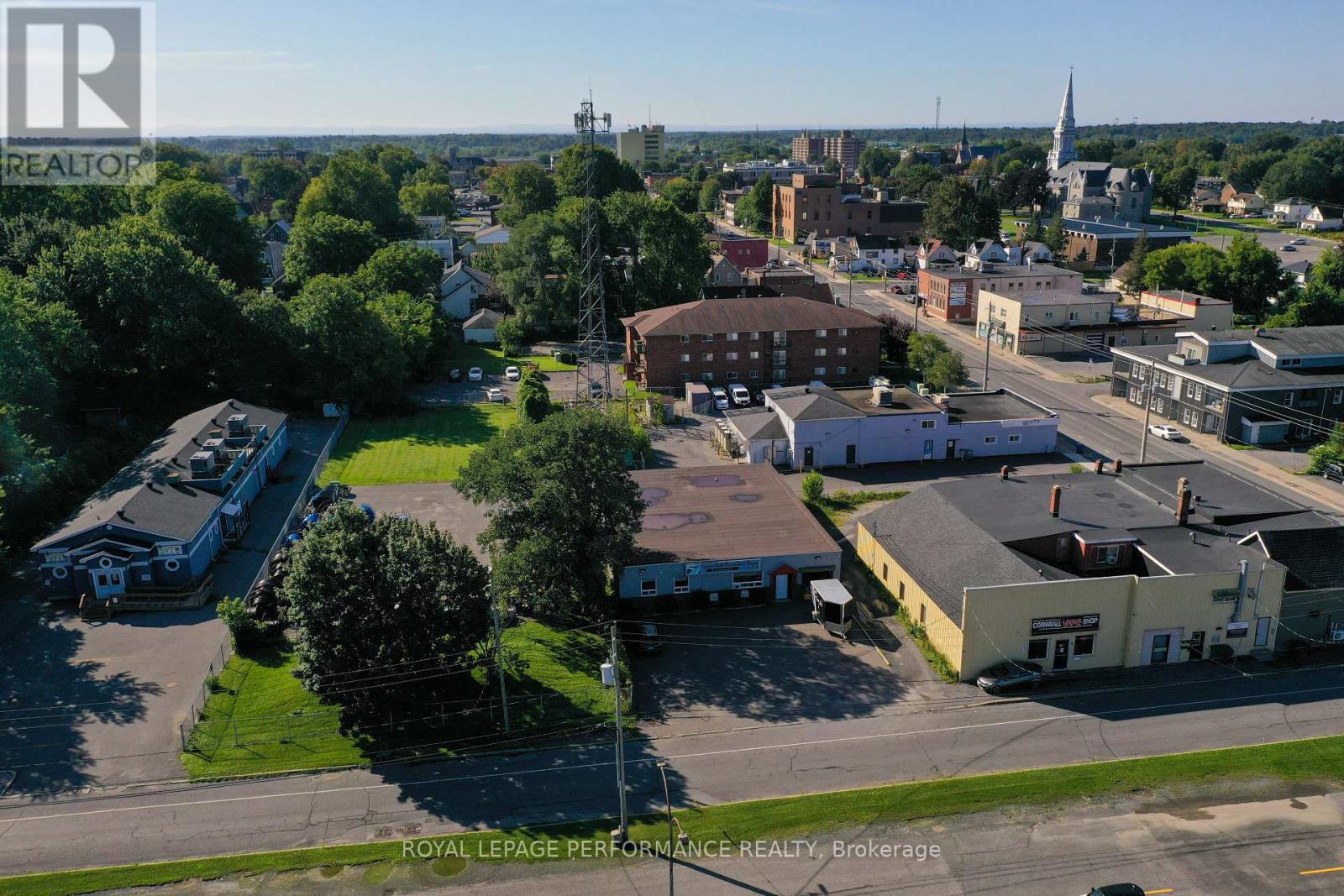 12 Sixth Street E, Cornwall, Ontario K6H 2N4 - Photo 35 - X13717876
