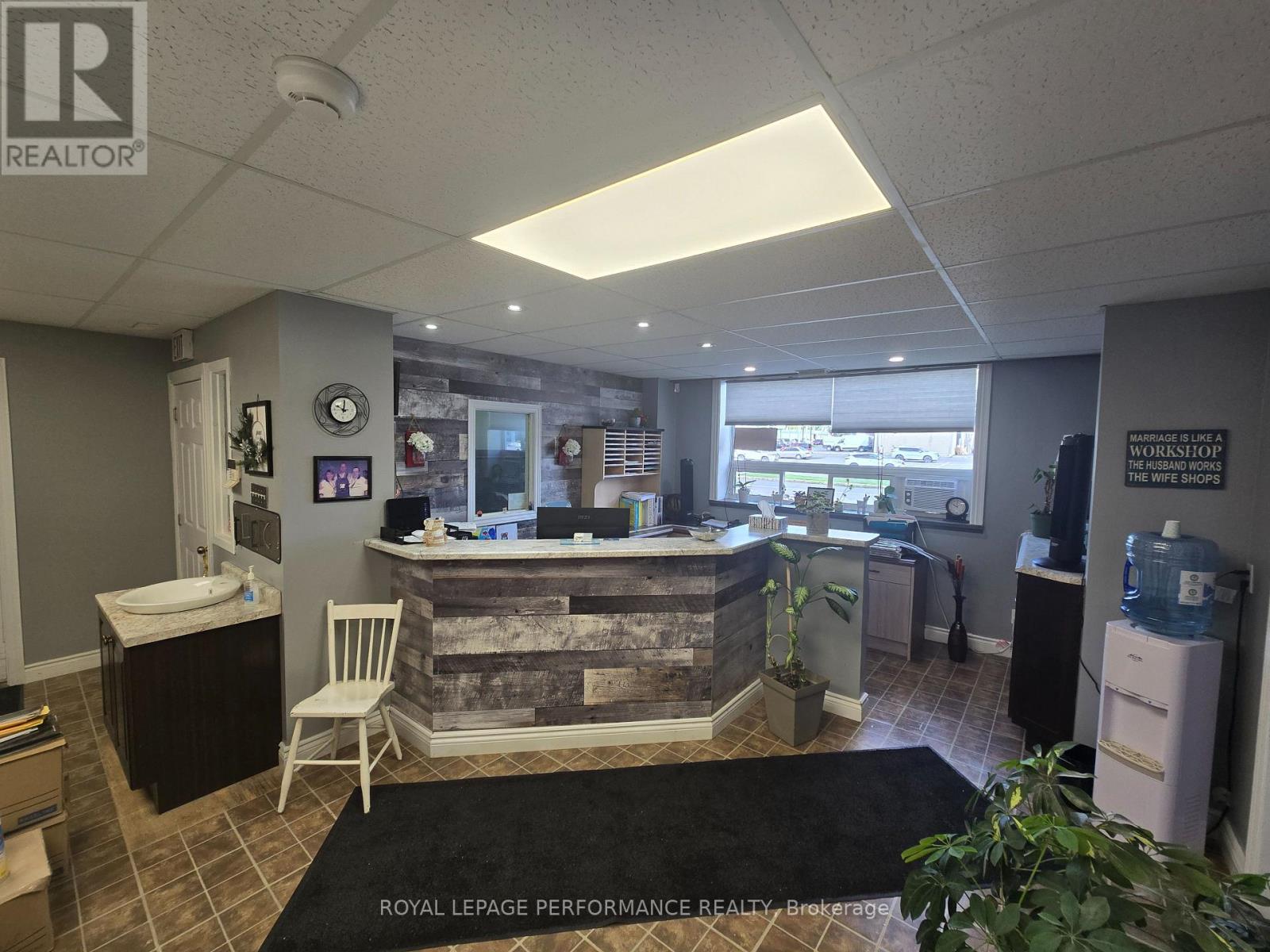 12 Sixth Street E, Cornwall, Ontario K6H 2N4 - Photo 4 - X13717876