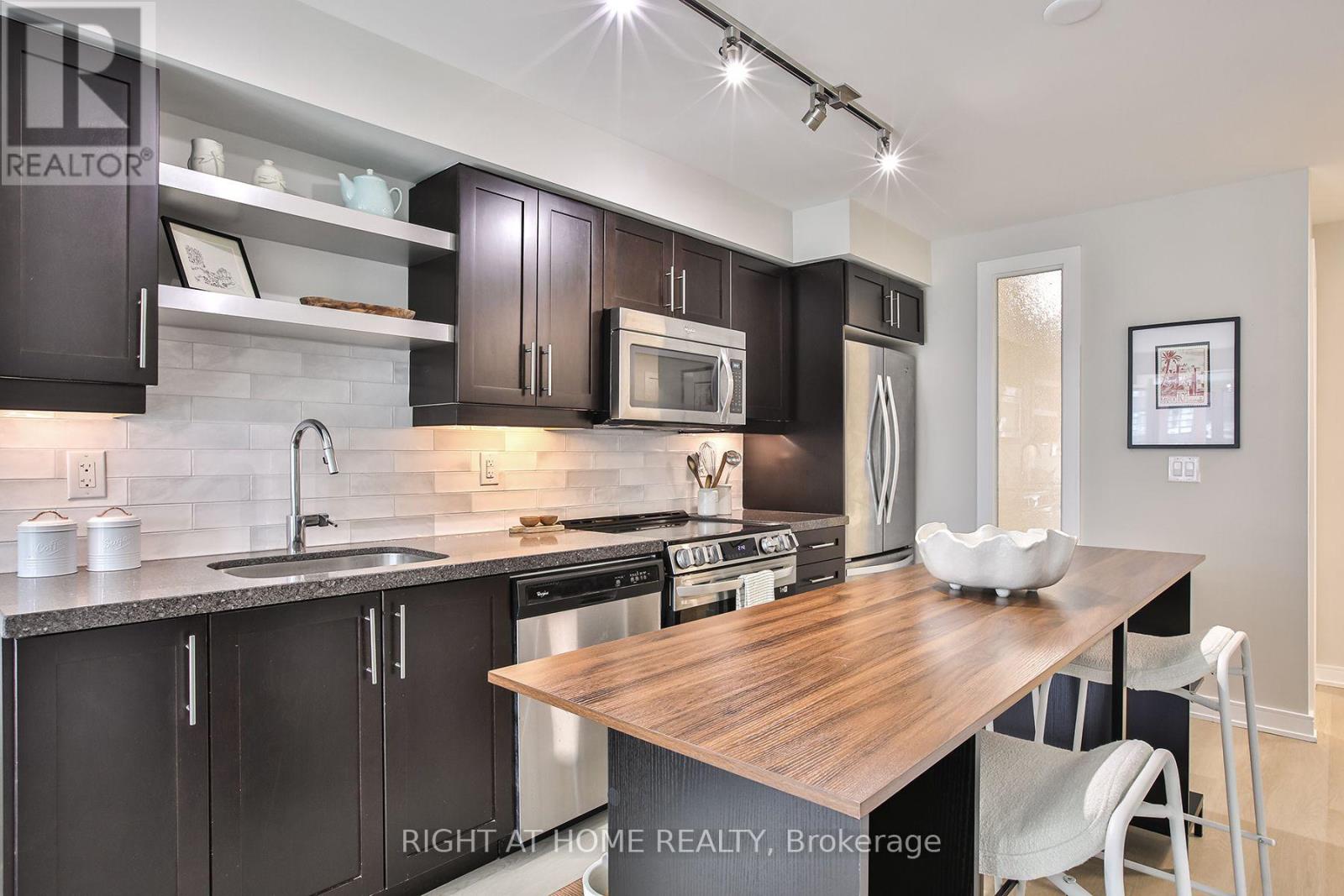 1623 - 525 Adelaide Street W, Toronto, Ontario  M5V 0N7 - Photo 6 - C13716938