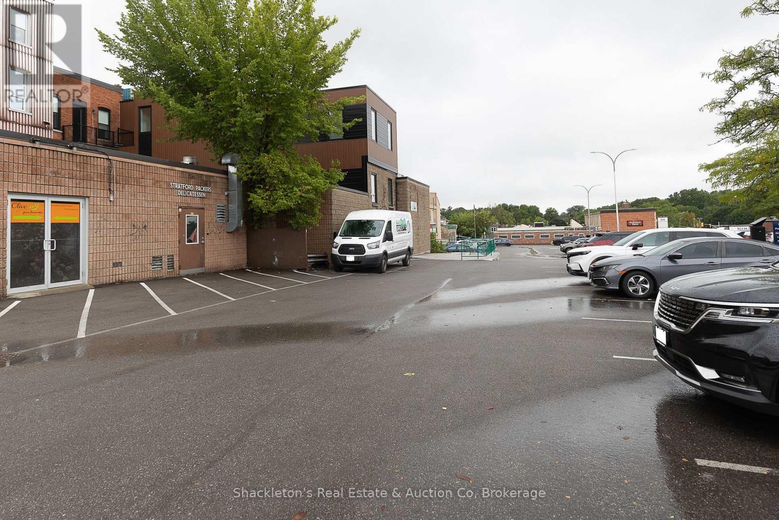 26 Wellington Street, Stratford, Ontario  N5A 2L2 - Photo 18 - X13717798