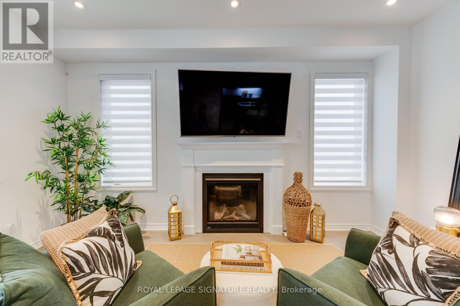 15 Mountainside Crescent, Whitby, Ontario  L1R 0P5 - Photo 10 - E13595734