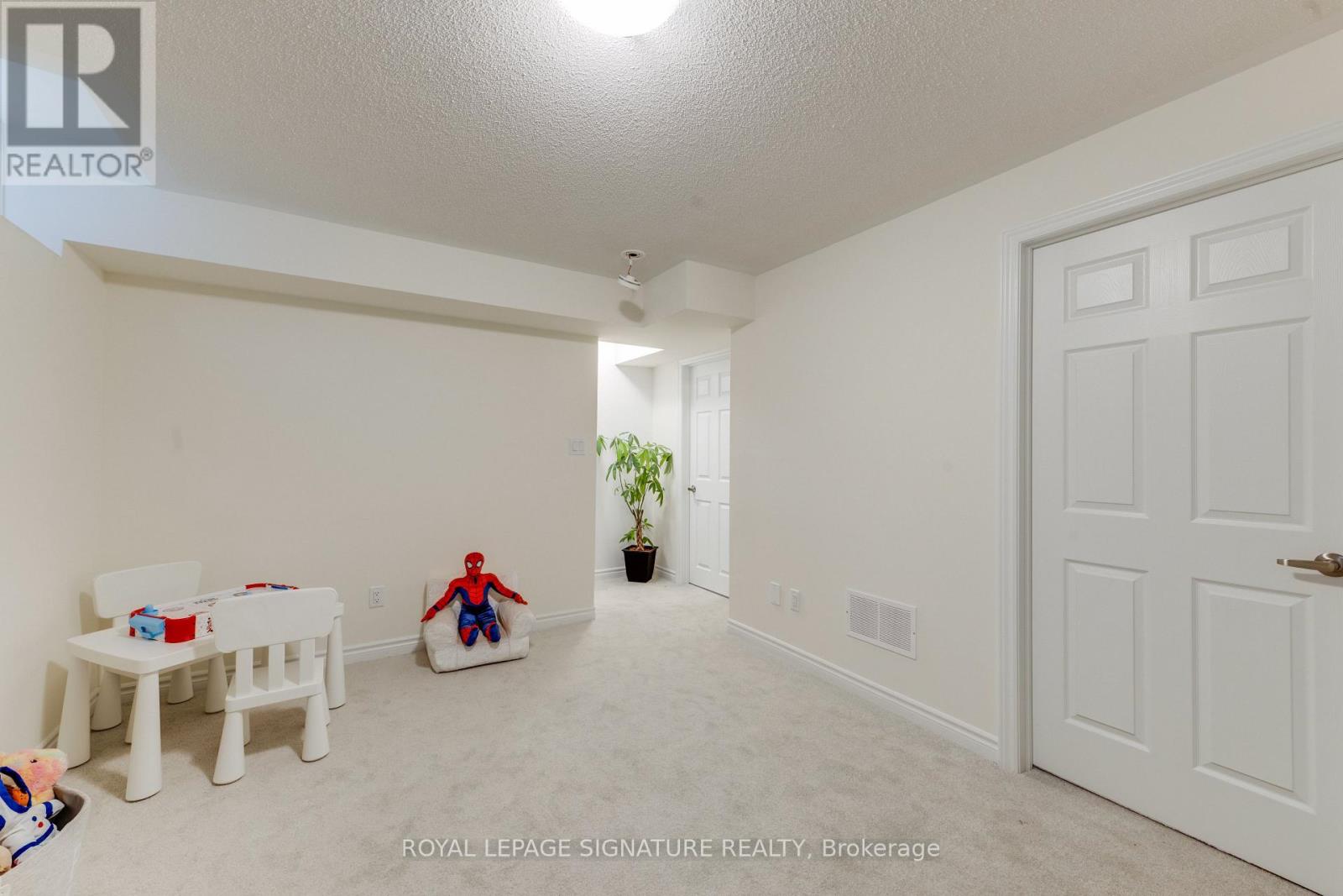 15 Mountainside Crescent, Whitby, Ontario  L1R 0P5 - Photo 39 - E13595734