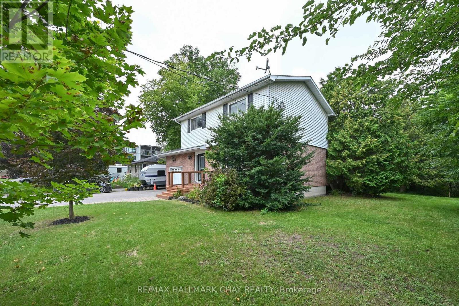 34 Boyne Crescent, New Tecumseth, Ontario L9R 1K5 - Photo 2 - N13708298