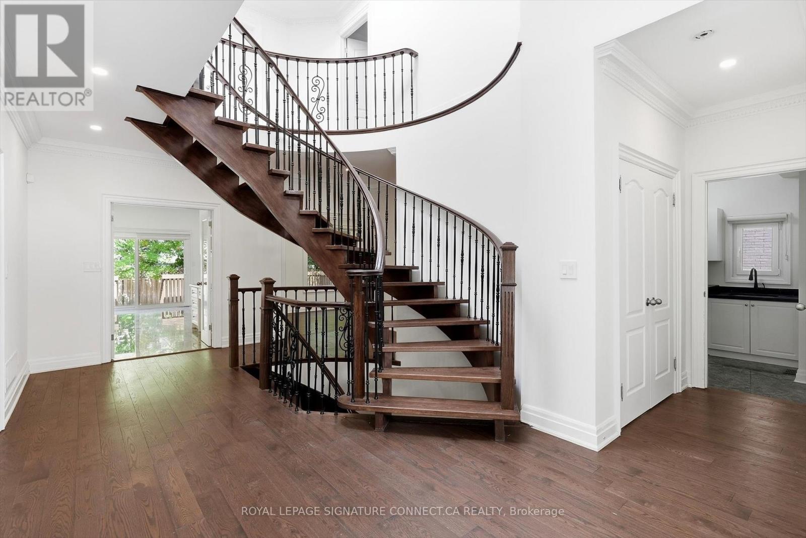 6 Lailey Crescent, Toronto, Ontario  M2N 4G9 - Photo 13 - C13717882