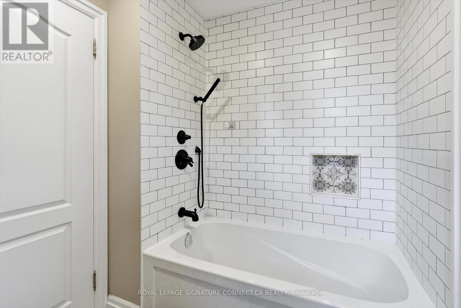 6 Lailey Crescent, Toronto, Ontario  M2N 4G9 - Photo 28 - C13717882
