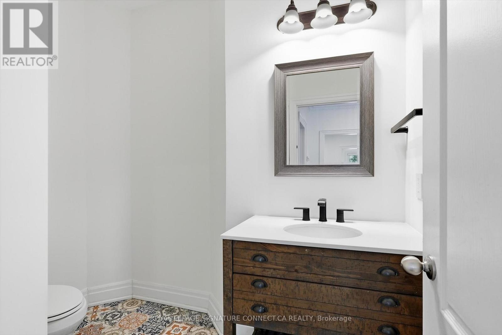 6 Lailey Crescent, Toronto, Ontario  M2N 4G9 - Photo 32 - C13717882