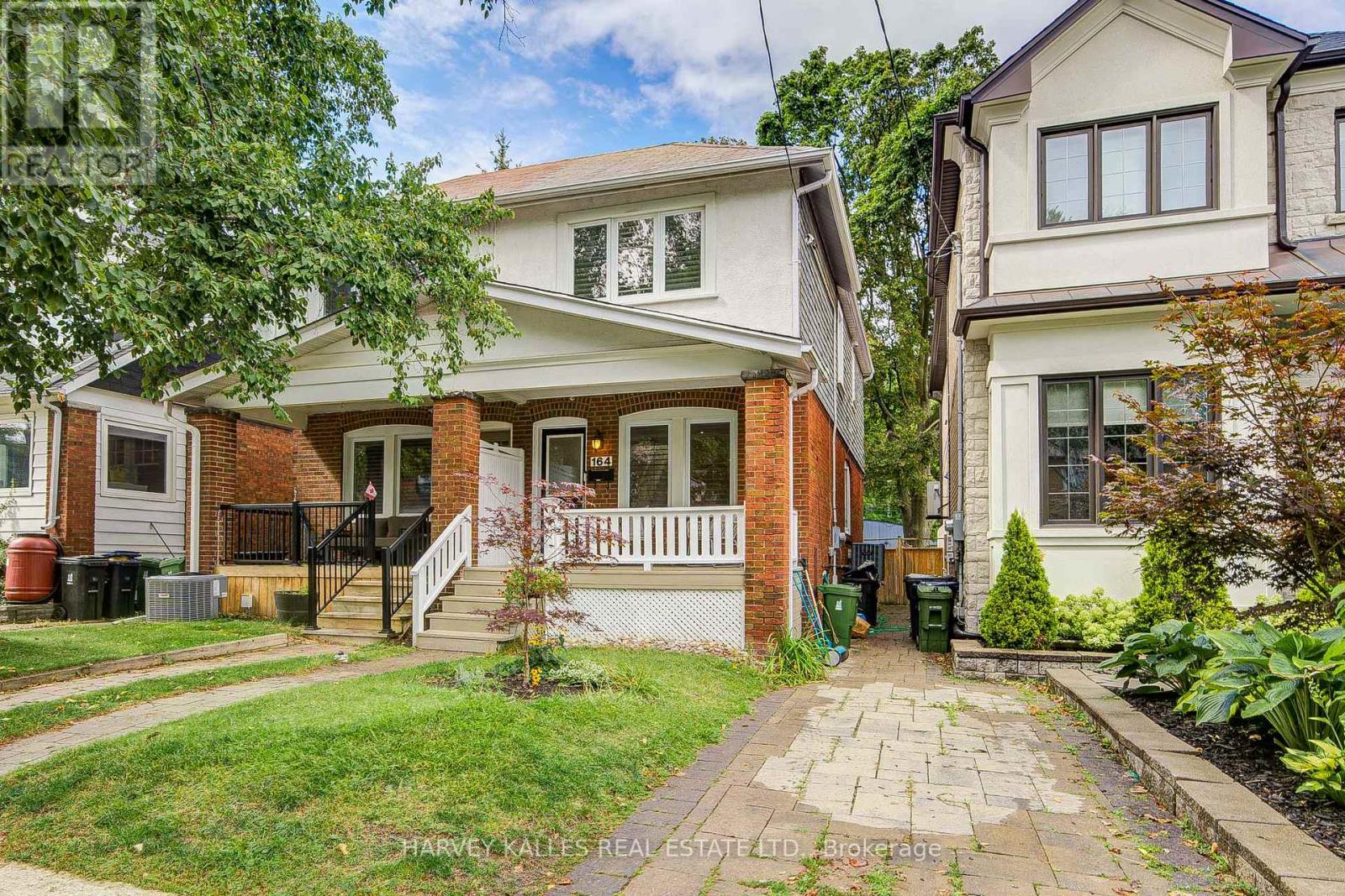 164 DOUGLAS AVENUE, Toronto, Ontario