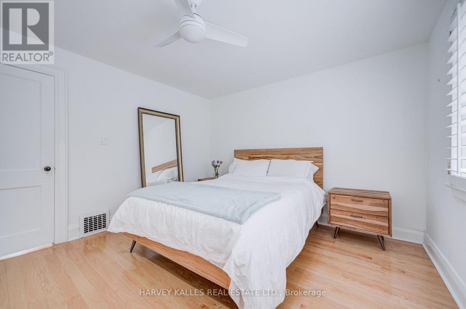 164 Douglas Avenue, Toronto, Ontario  M5M 1G6 - Photo 21 - C13717890