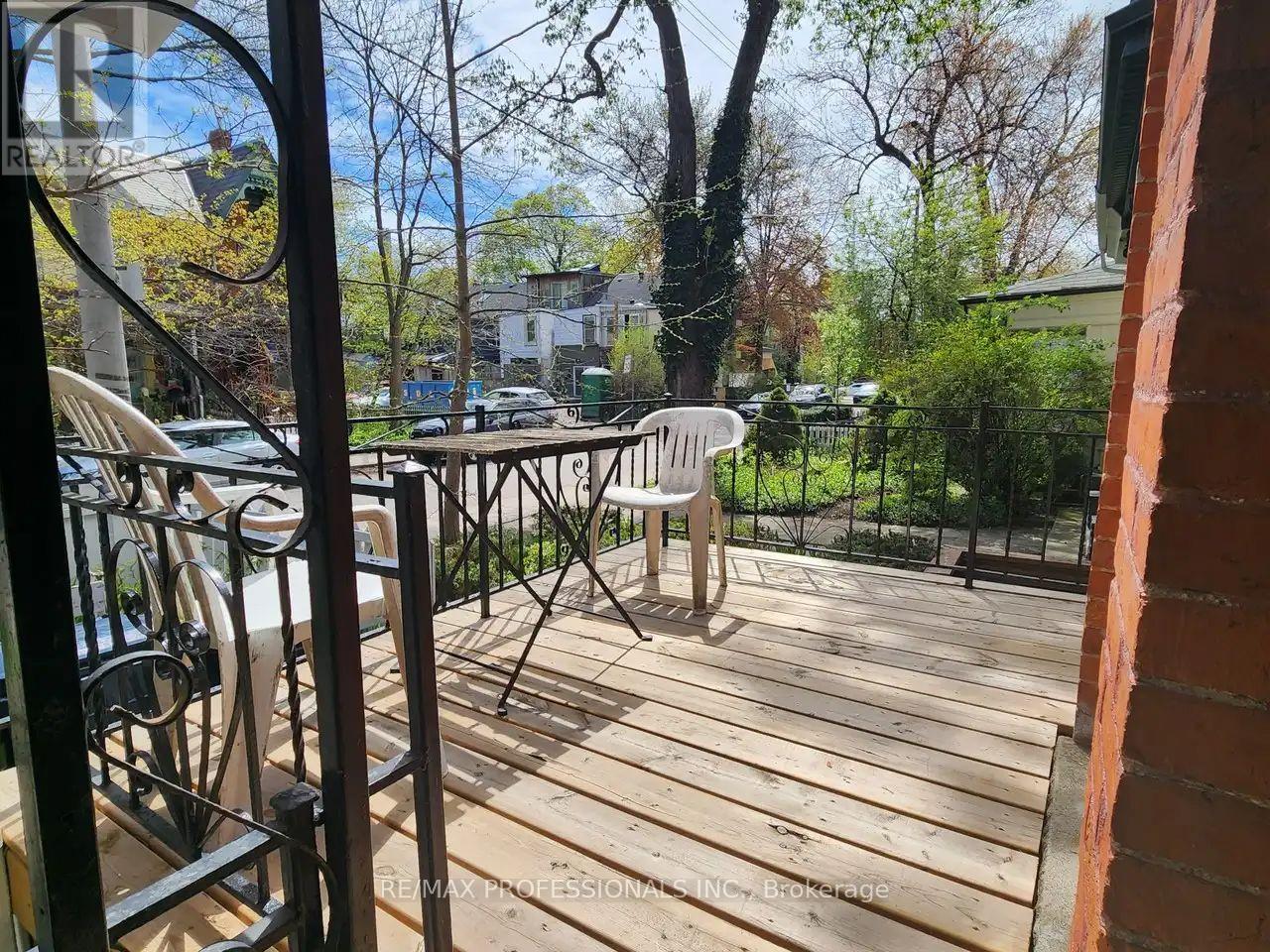 Main Level - 150 Robert Street, Toronto, Ontario  M5S 2K3 - Photo 16 - C13717964