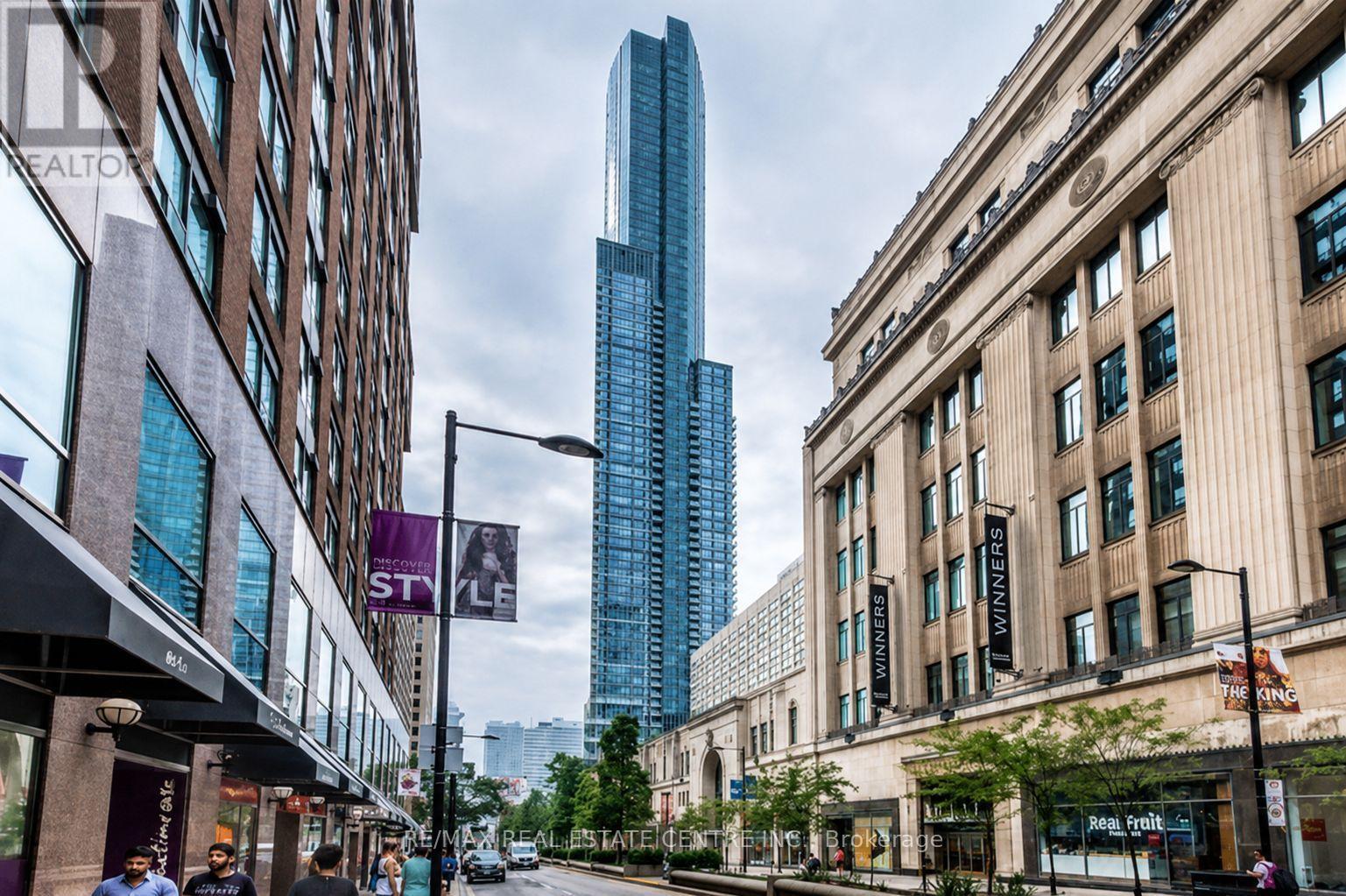 5007 - 386 Yonge Street, Toronto, Ontario  M5B 0A5 - Photo 1 - C13717982