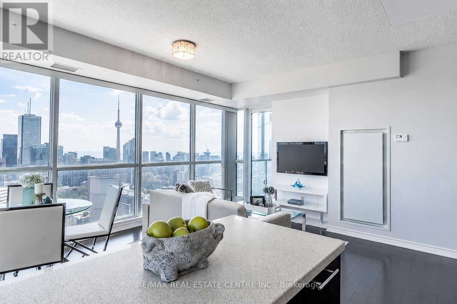 5007 - 386 Yonge Street, Toronto, Ontario  M5B 0A5 - Photo 11 - C13717982