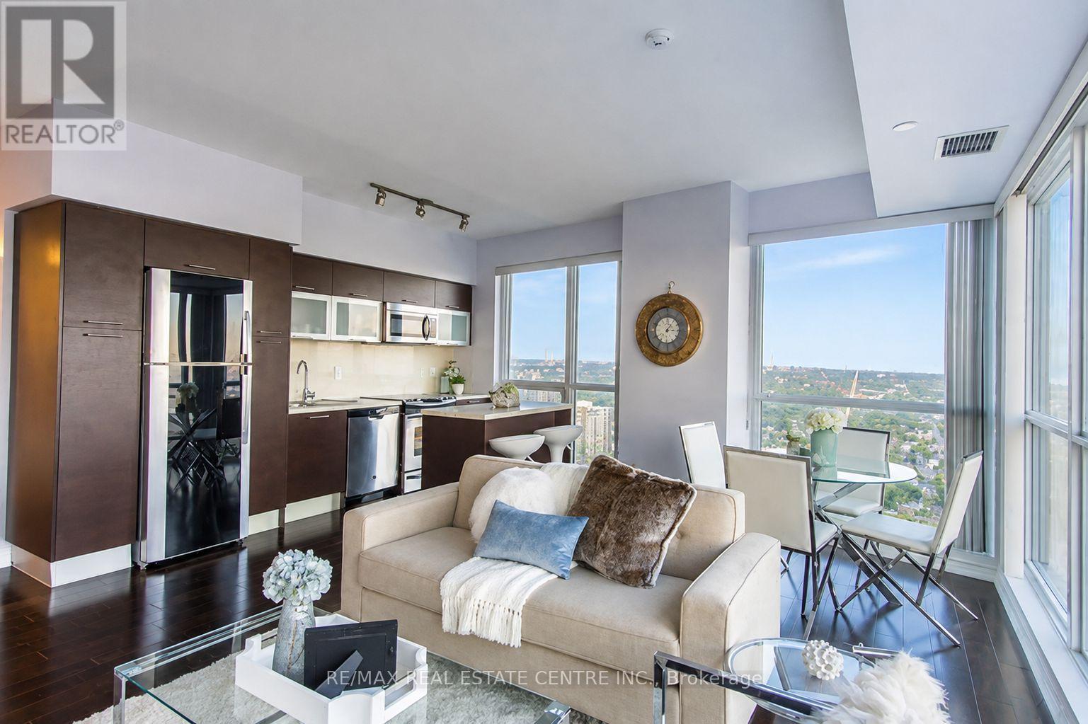 5007 - 386 Yonge Street, Toronto, Ontario  M5B 0A5 - Photo 8 - C13717982