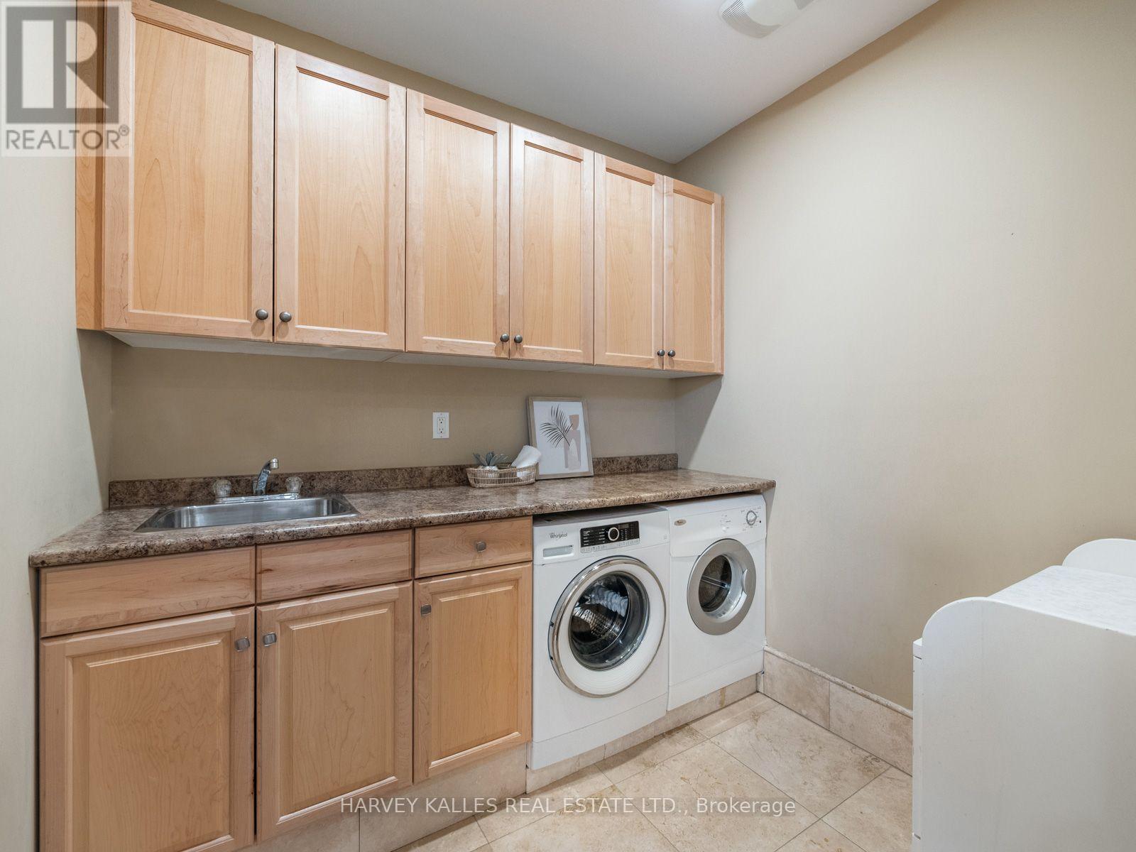 73 Carmichael Avenue, Toronto, Ontario  M5M 2W8 - Photo 27 - C13717986