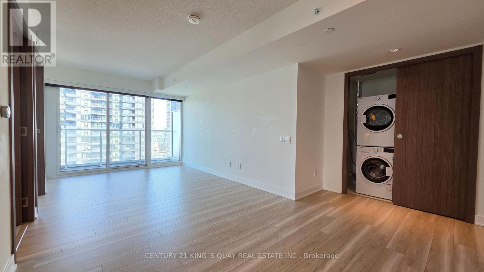 2506 - 17 Bathurst Street, Toronto, Ontario  M5V 0N1 - Photo 15 - C13717990