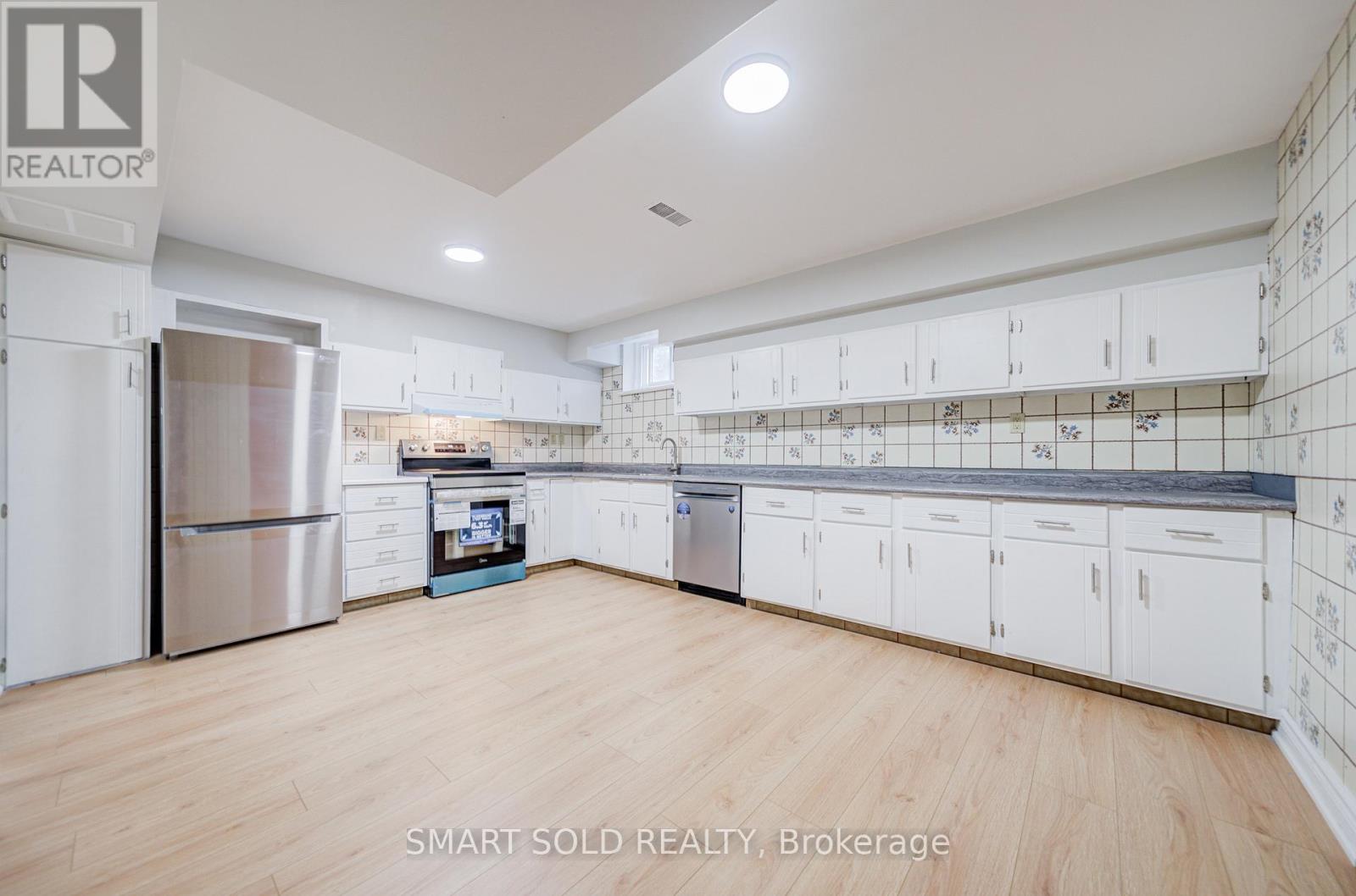285 Churchill Avenue, Toronto, Ontario  M2R 1E5 - Photo 39 - C13717996