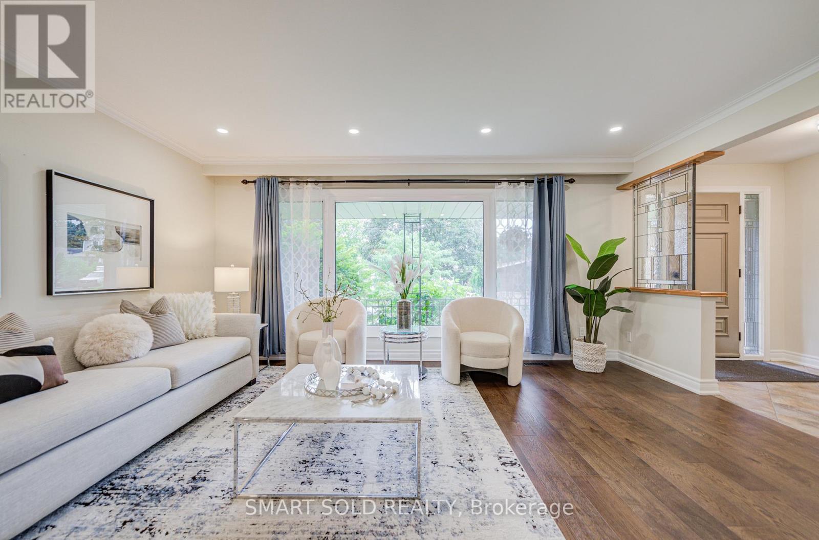 285 Churchill Avenue, Toronto, Ontario  M2R 1E5 - Photo 8 - C13717996