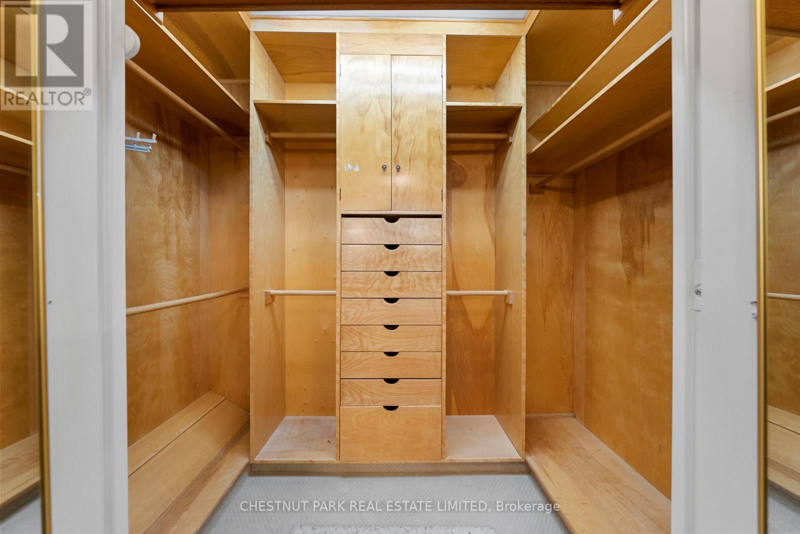 Ph 1 - 2600 Bathurst Street, Toronto, Ontario  M6B 2Z4 - Photo 21 - C13718044