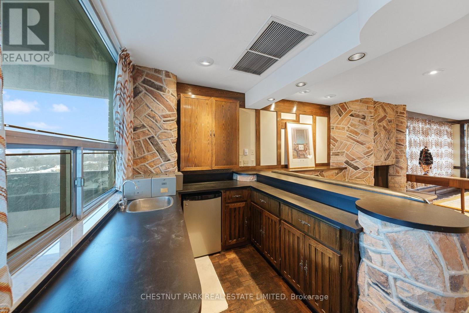 Ph 1 - 2600 Bathurst Street, Toronto, Ontario  M6B 2Z4 - Photo 27 - C13718044