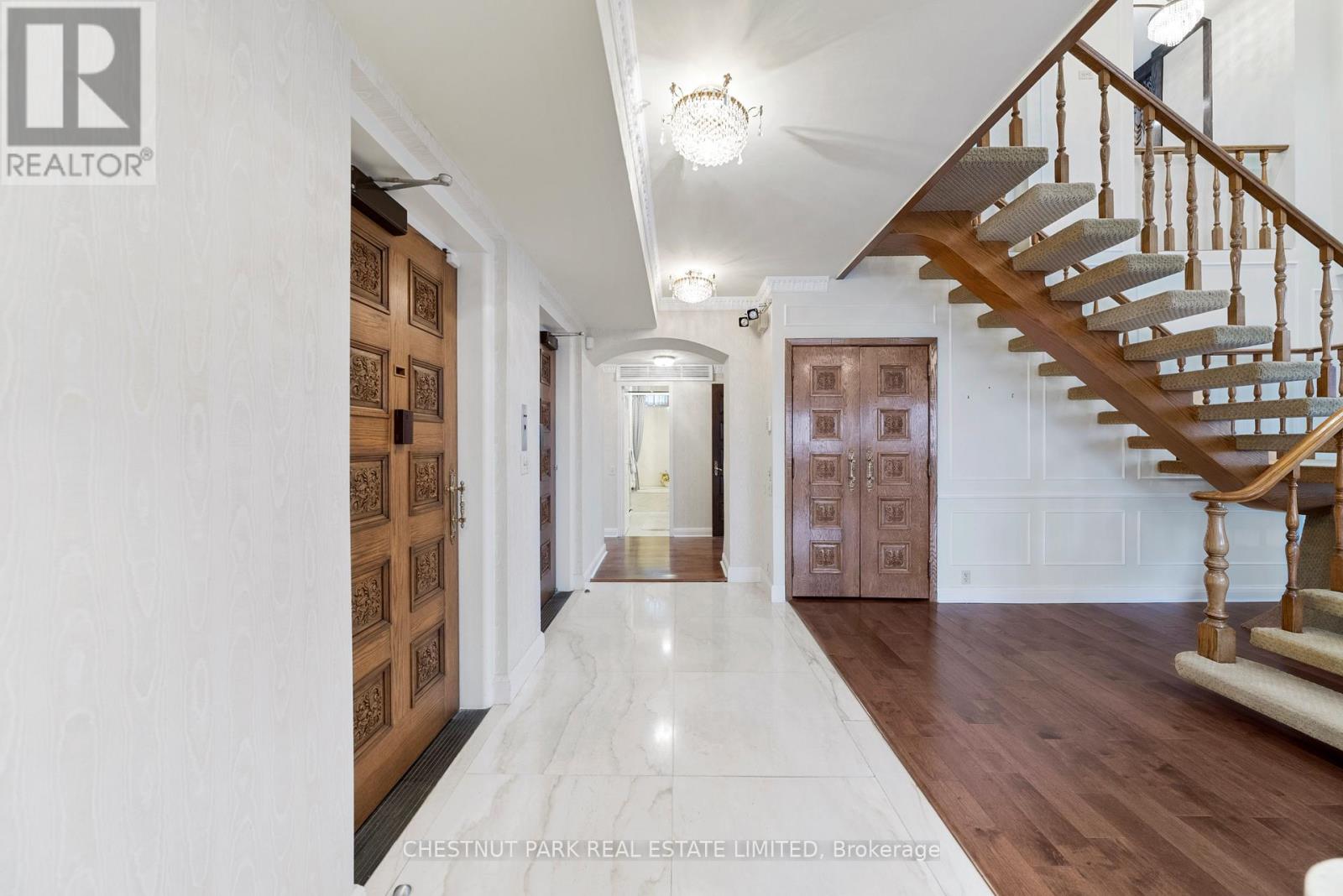 Ph 1 - 2600 Bathurst Street, Toronto, Ontario  M6B 2Z4 - Photo 5 - C13718044