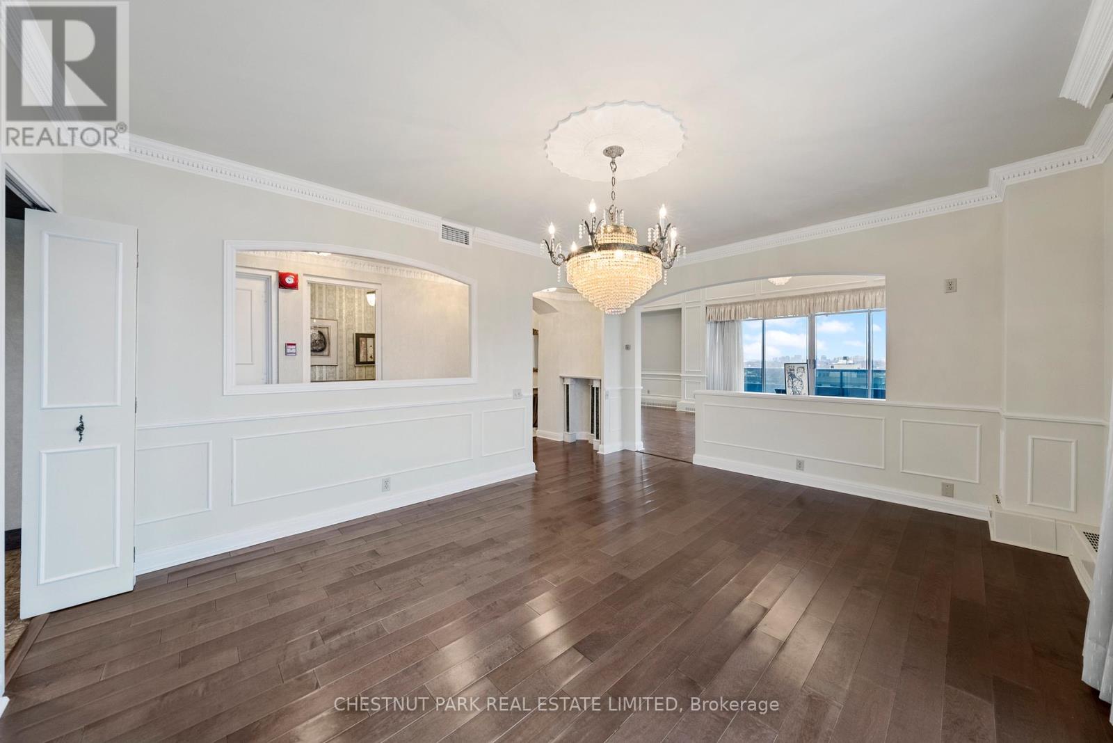 Ph 1 - 2600 Bathurst Street, Toronto, Ontario  M6B 2Z4 - Photo 8 - C13718044