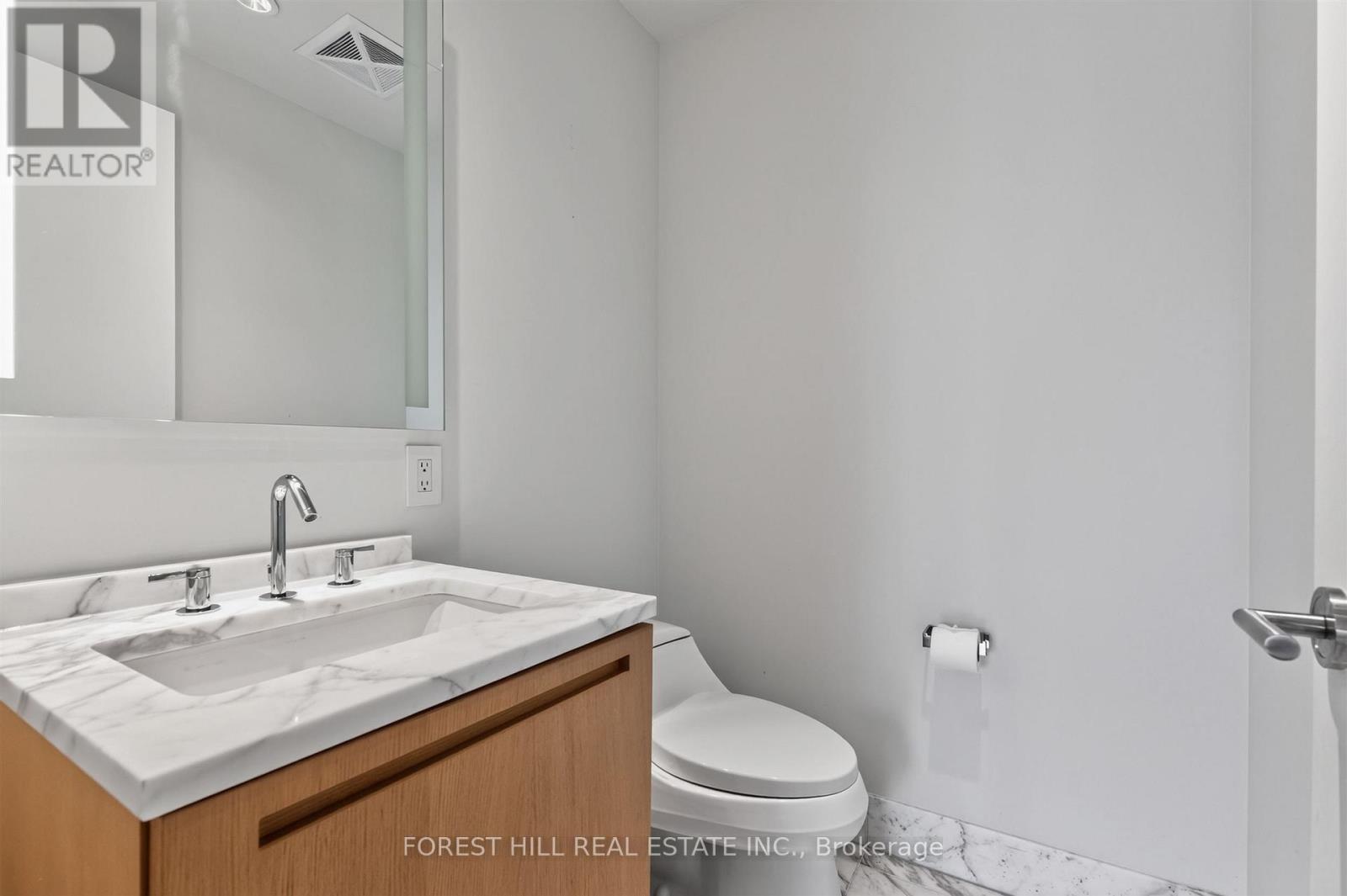 2305 - 180 University Avenue, Toronto, Ontario  M5H 0A2 - Photo 26 - C13718046