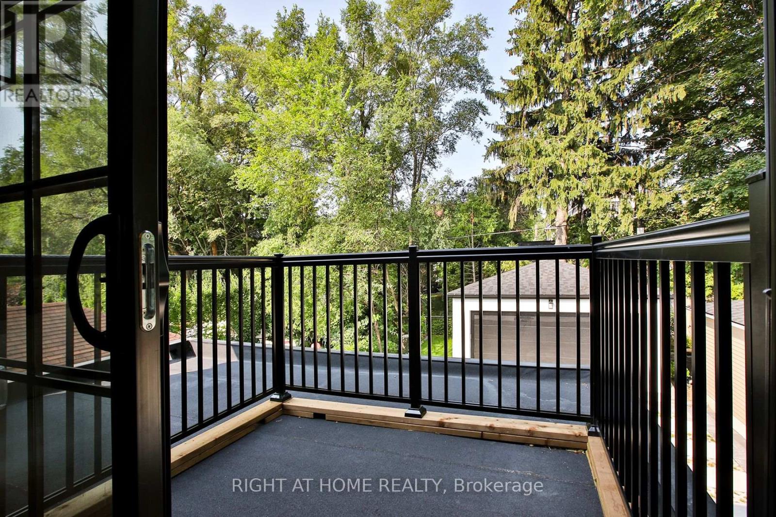 106 Eastbourne Avenue, Toronto, Ontario  M5P 2G3 - Photo 27 - C13718062
