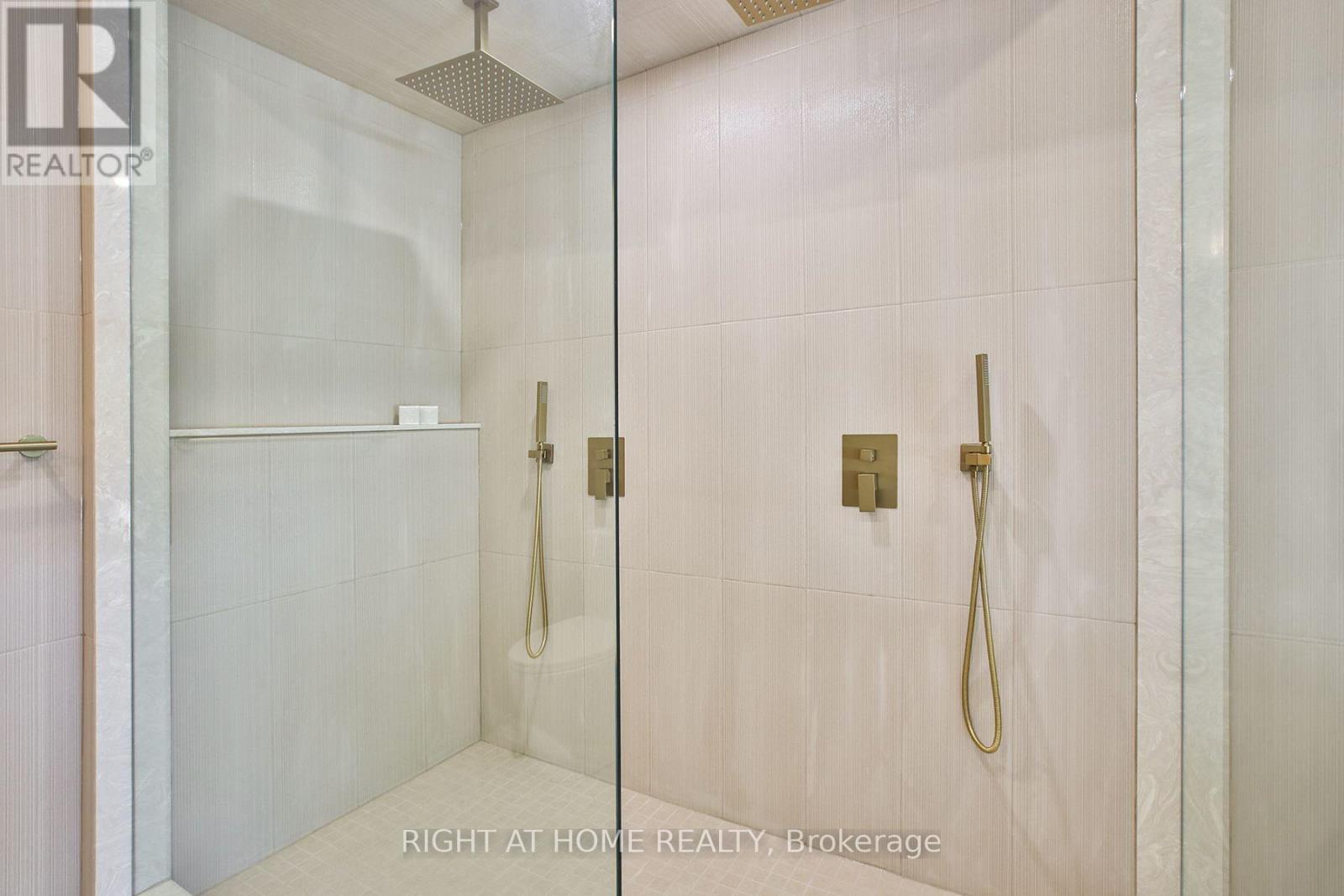 106 Eastbourne Avenue, Toronto, Ontario  M5P 2G3 - Photo 29 - C13718062