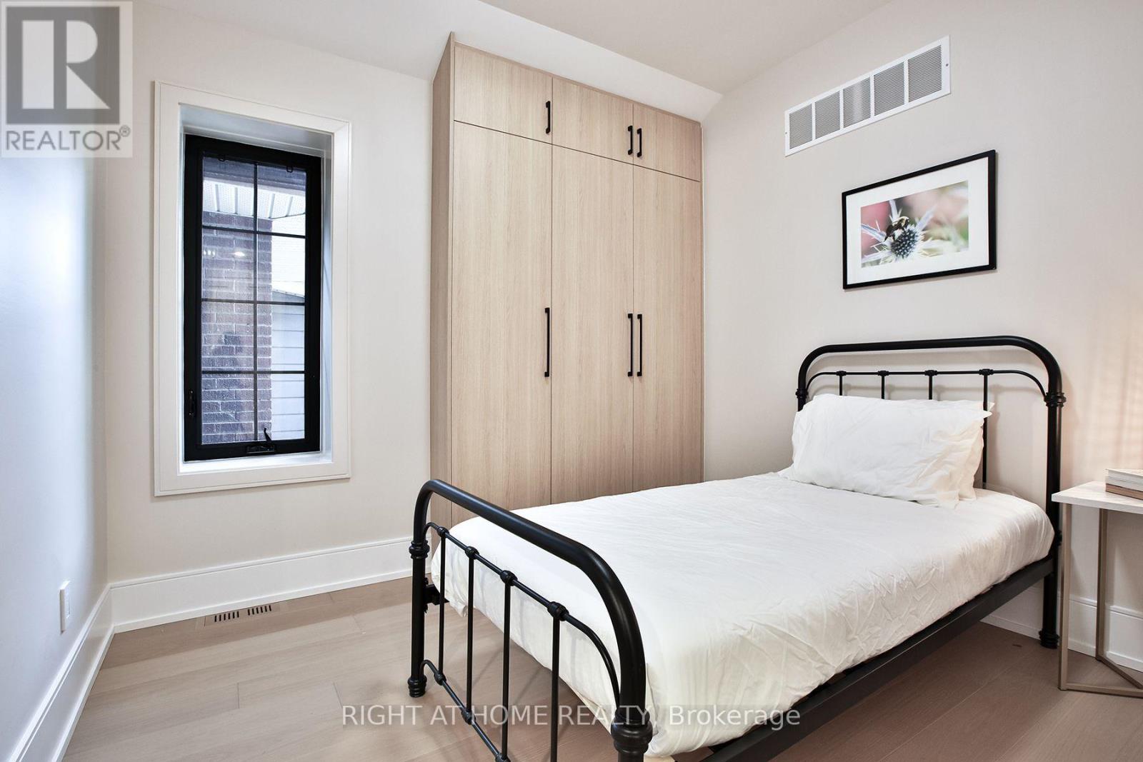 106 Eastbourne Avenue, Toronto, Ontario  M5P 2G3 - Photo 36 - C13718062