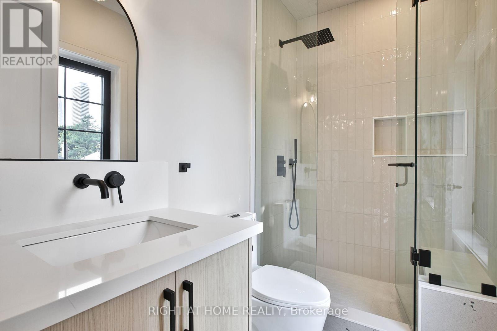 106 Eastbourne Avenue, Toronto, Ontario  M5P 2G3 - Photo 40 - C13718062