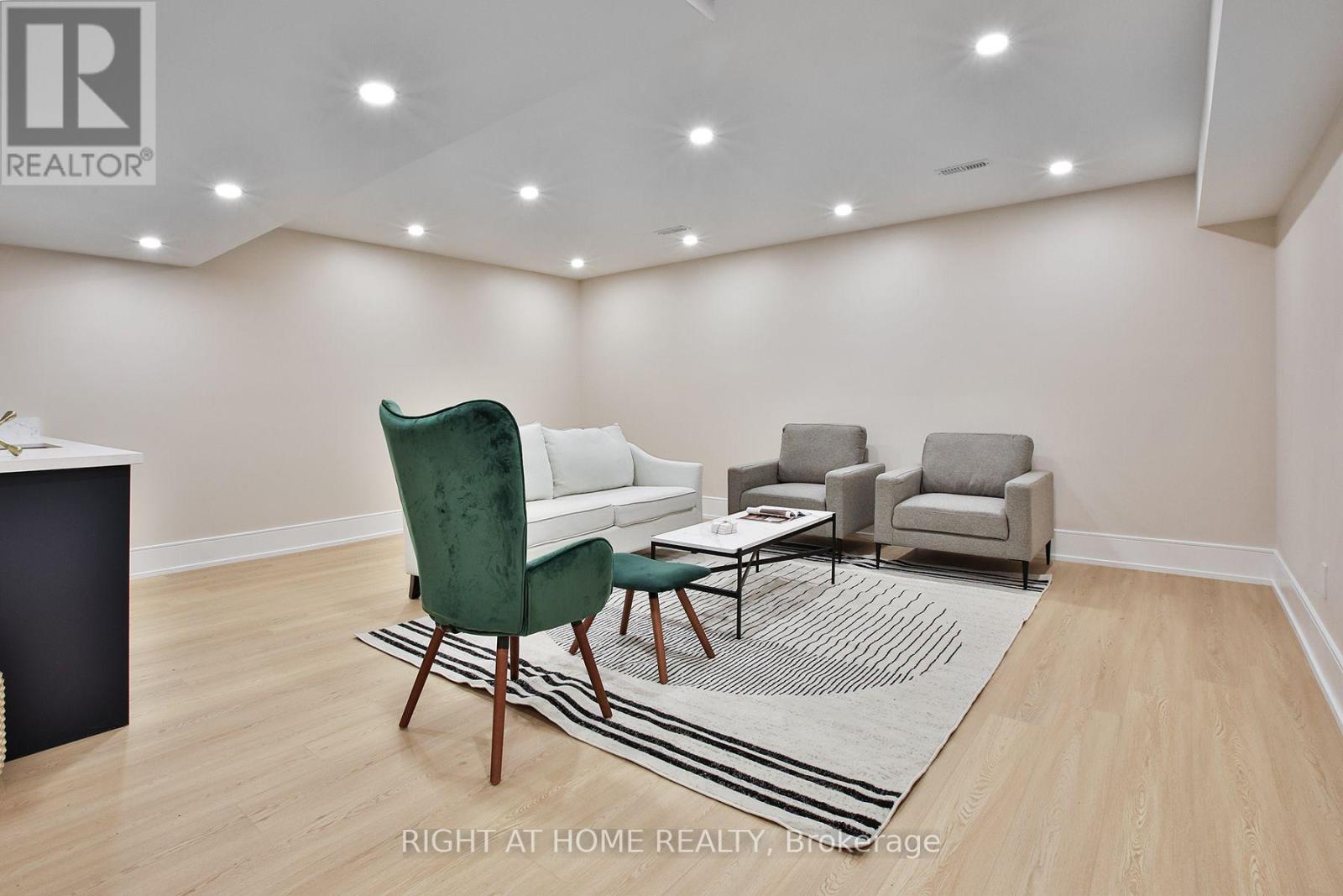 106 Eastbourne Avenue, Toronto, Ontario  M5P 2G3 - Photo 46 - C13718062