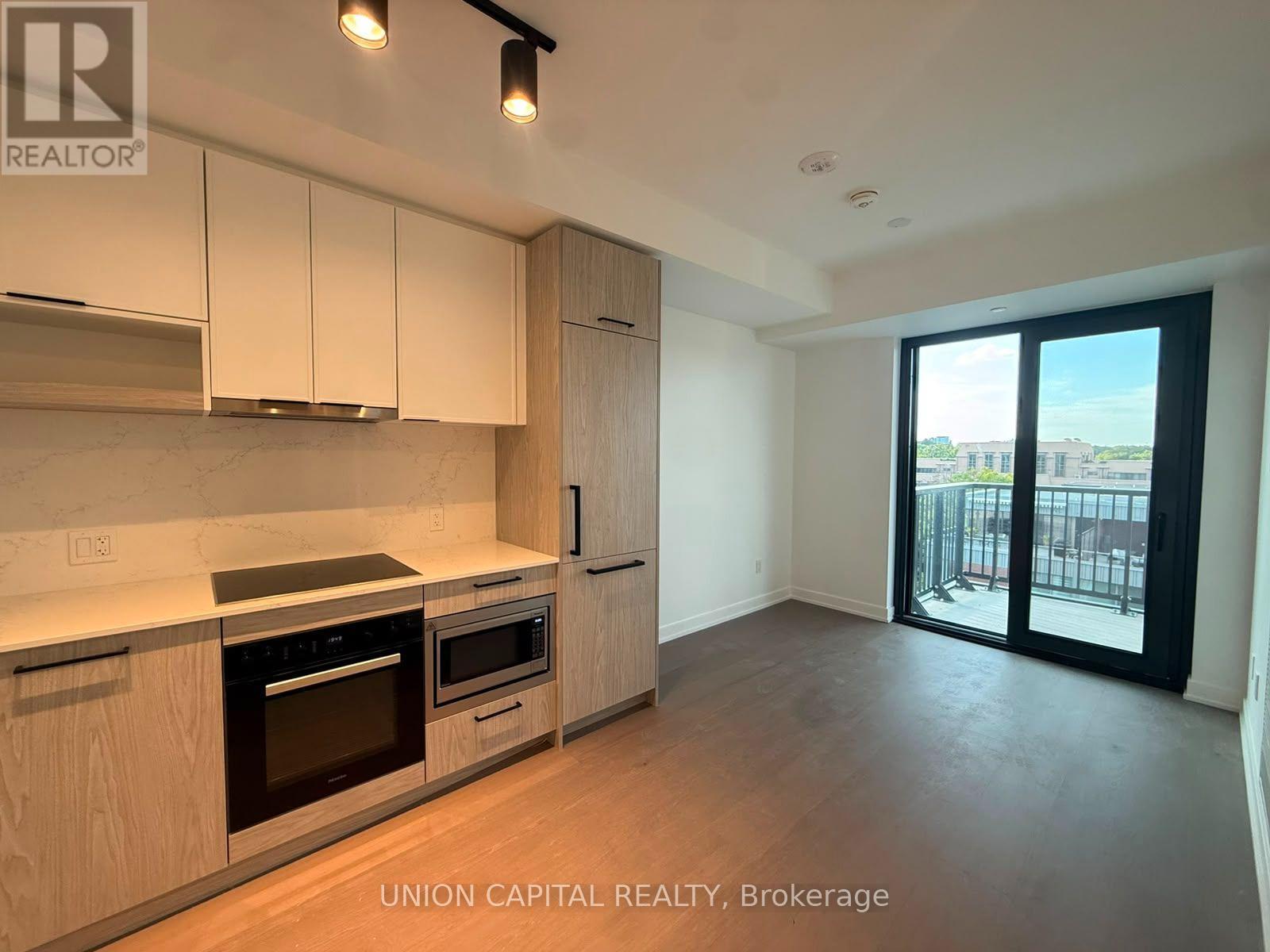 1017 - 89 Montclair Avenue, Toronto, Ontario  M5P 0A9 - Photo 6 - C13718064