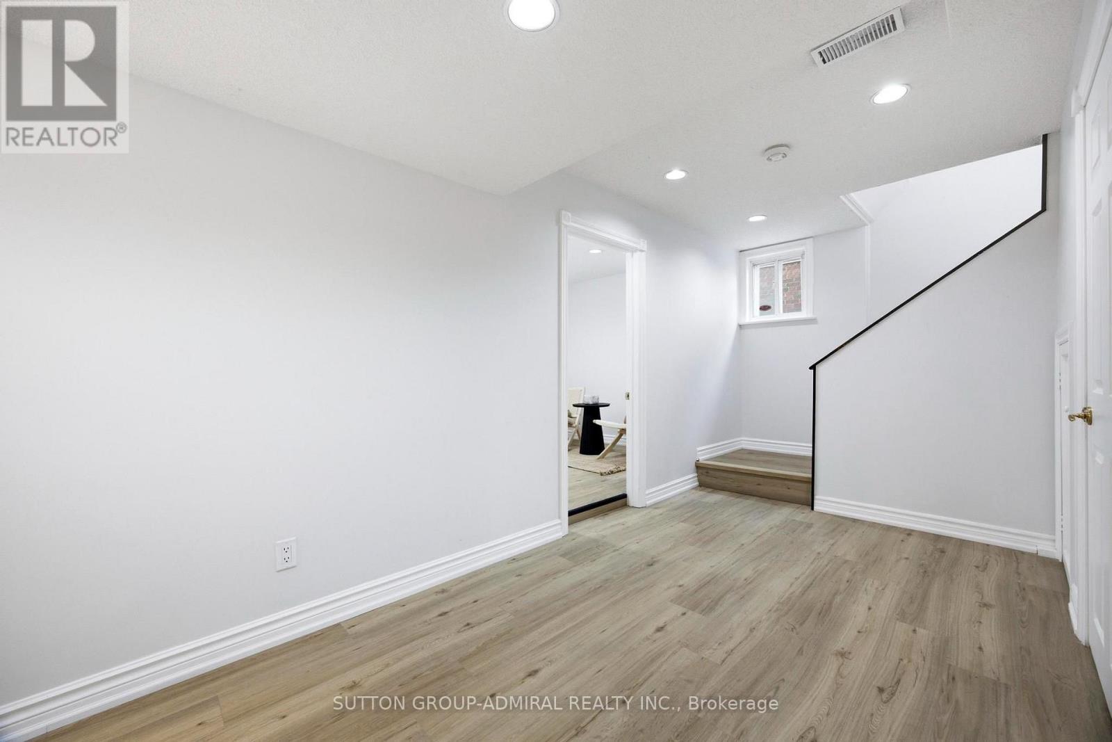 138 Kennard Avenue, Toronto, Ontario  M3H 4M5 - Photo 30 - C13718090