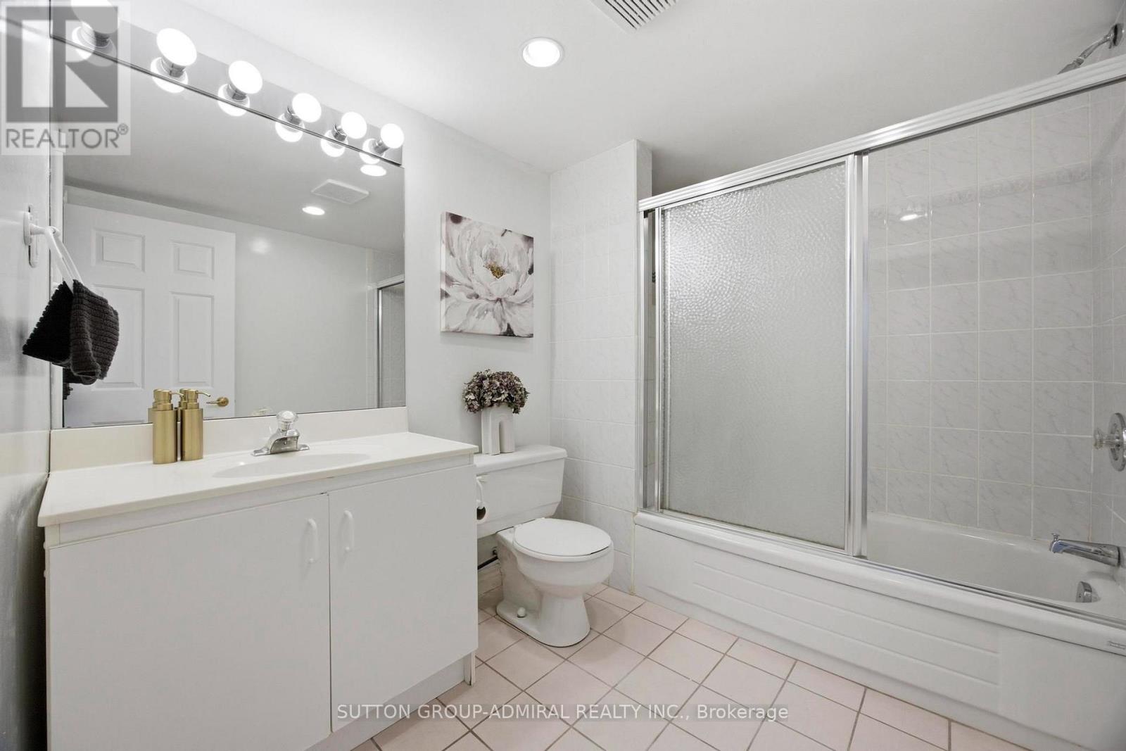 138 Kennard Avenue, Toronto, Ontario  M3H 4M5 - Photo 32 - C13718090