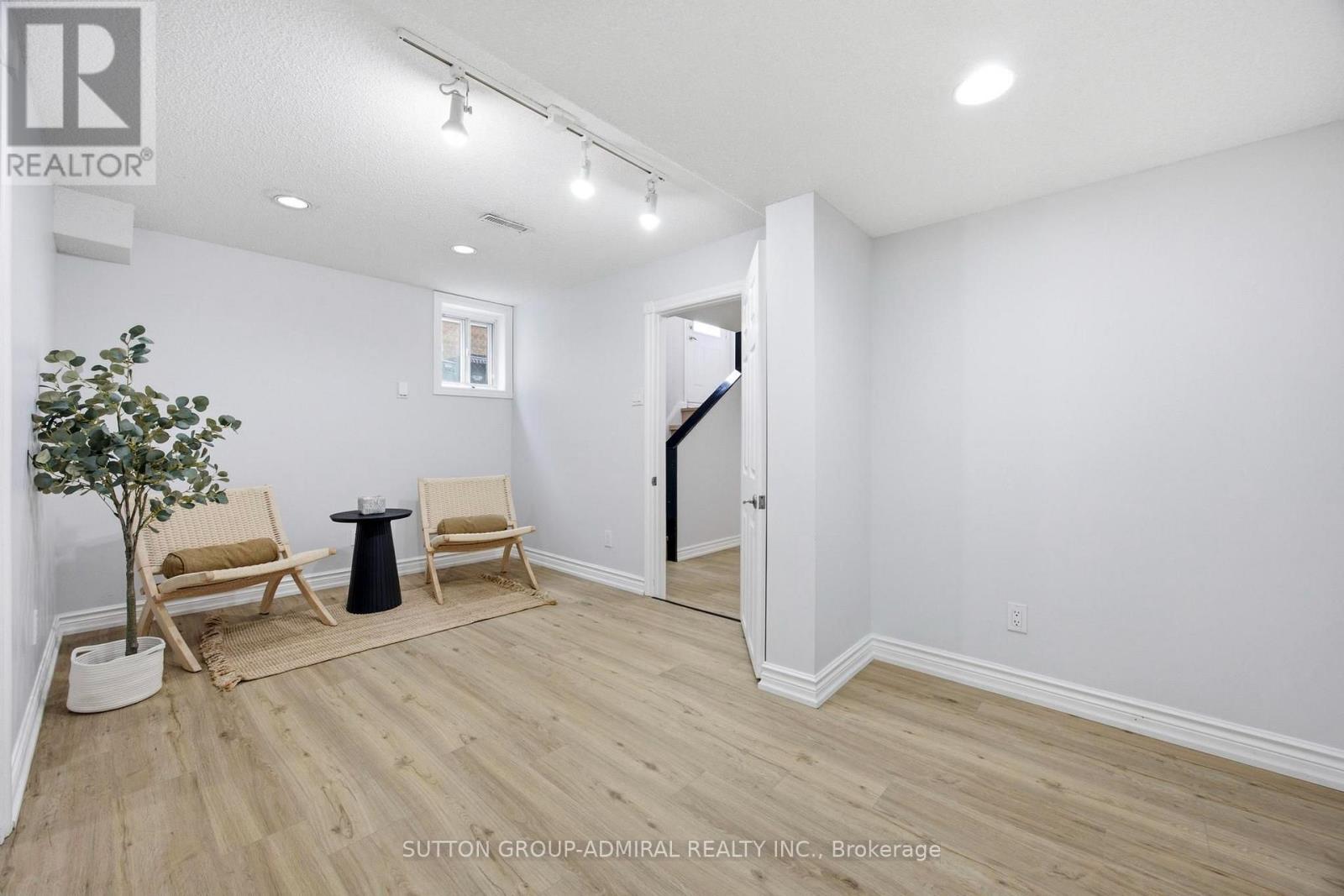 138 Kennard Avenue, Toronto, Ontario  M3H 4M5 - Photo 34 - C13718090