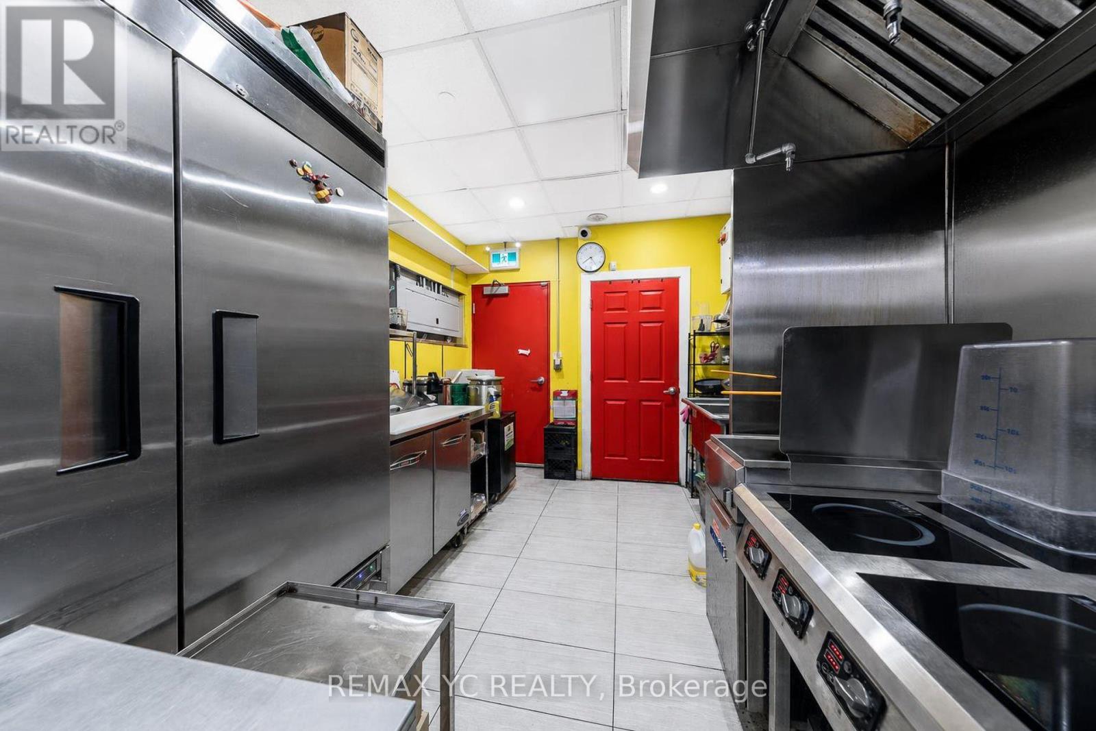 5 Byng Avenue, Toronto, Ontario  M2N 5R7 - Photo 20 - C13718104