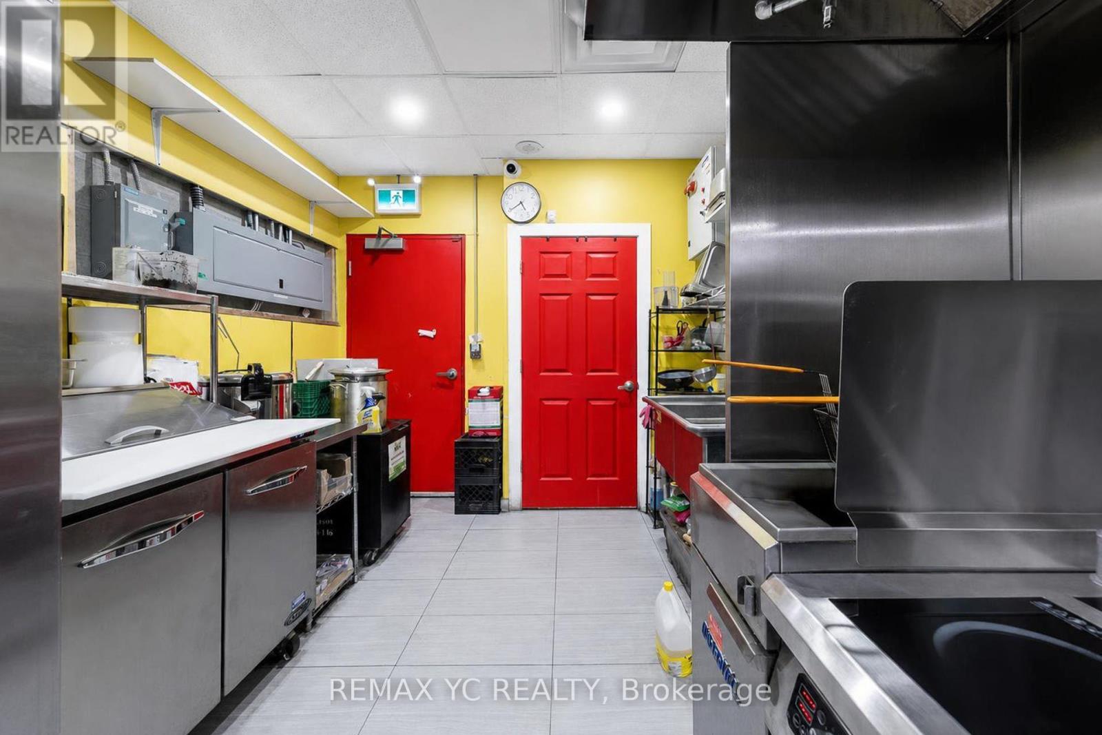 5 Byng Avenue, Toronto, Ontario  M2N 5R7 - Photo 21 - C13718104