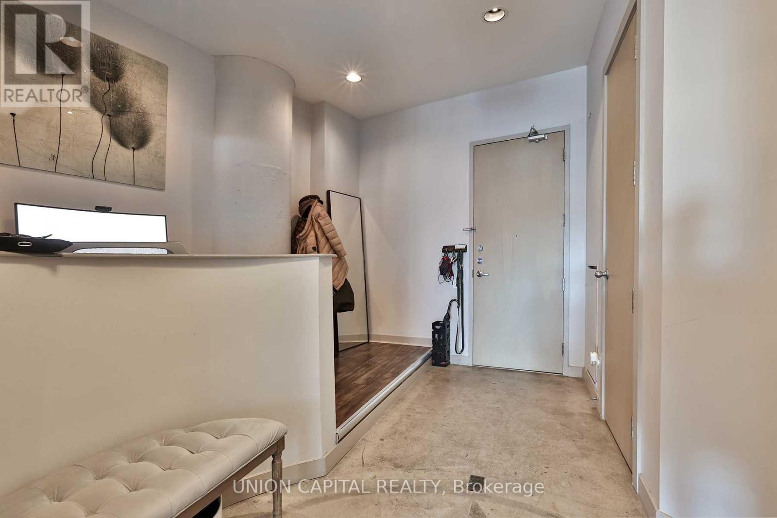 708 - 155 Dalhousie Street, Toronto, Ontario  M5B 2P7 - Photo 2 - C13718118