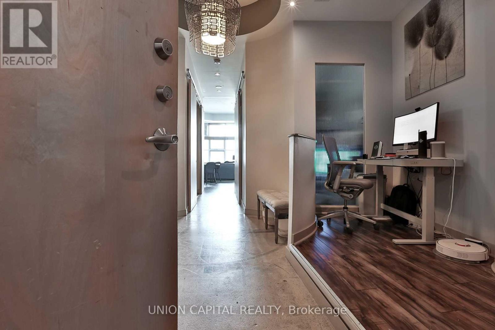 708 - 155 Dalhousie Street, Toronto, Ontario  M5B 2P7 - Photo 3 - C13718118