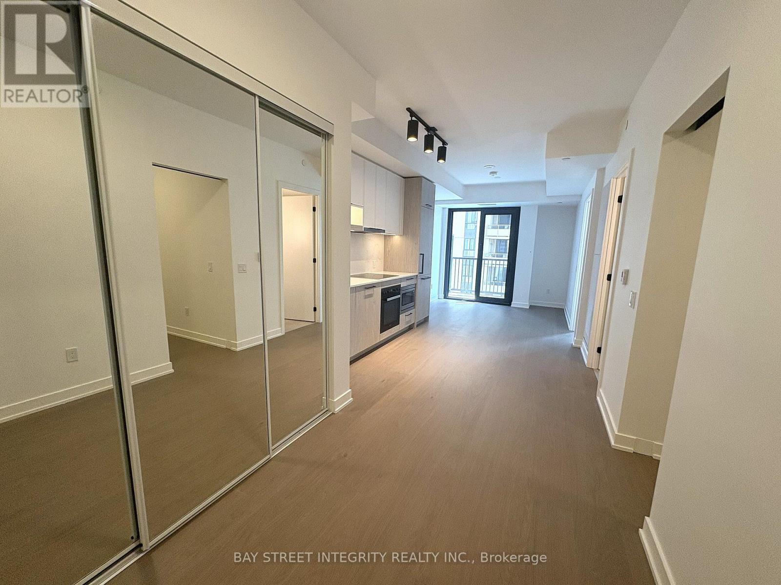 1005 - 91 Montclair Avenue, Toronto, Ontario  M5P 0B1 - Photo 4 - C13718134