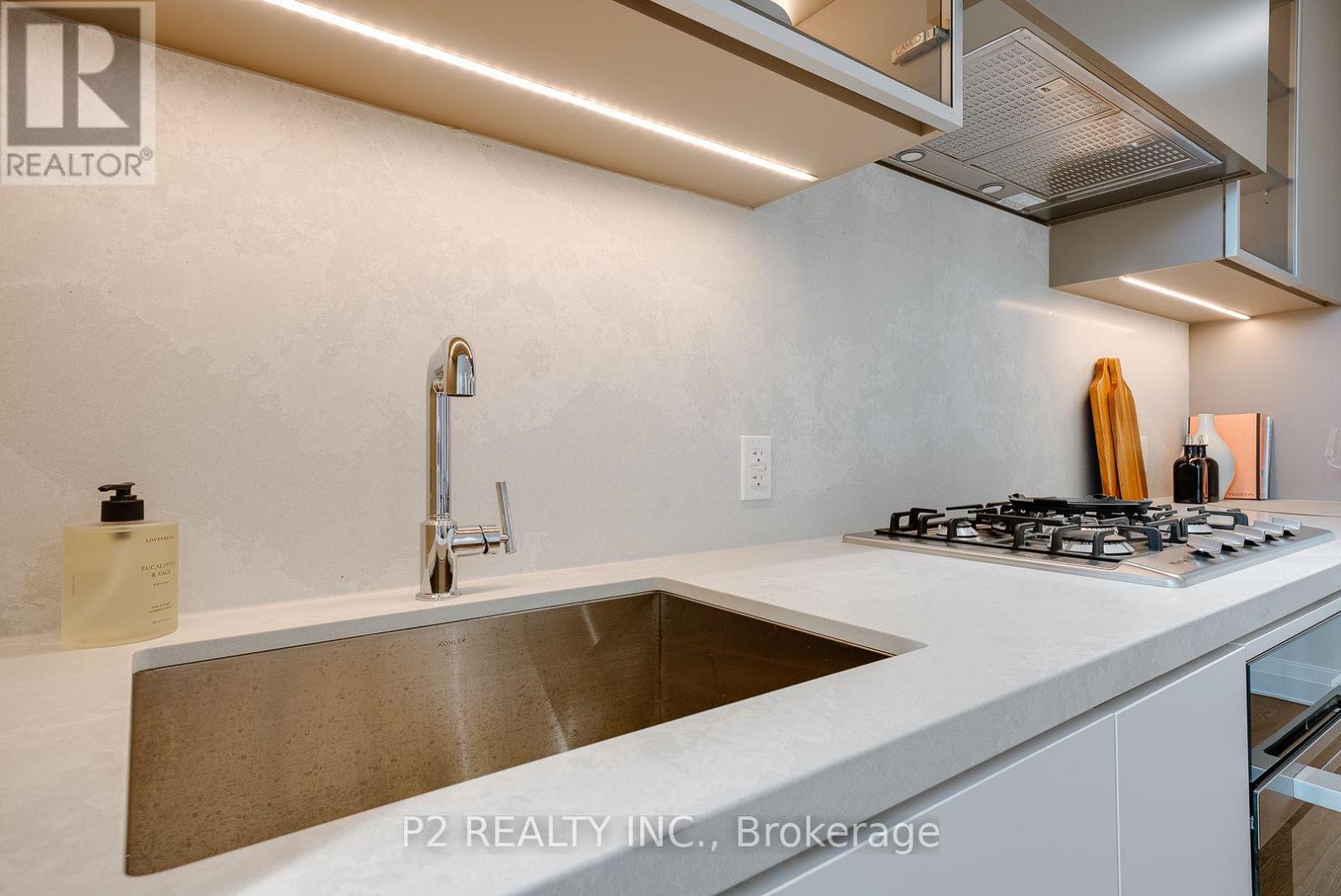 409 - 2 Forest Hill Road, Toronto, Ontario  M4V 2L3 - Photo 5 - C13718166