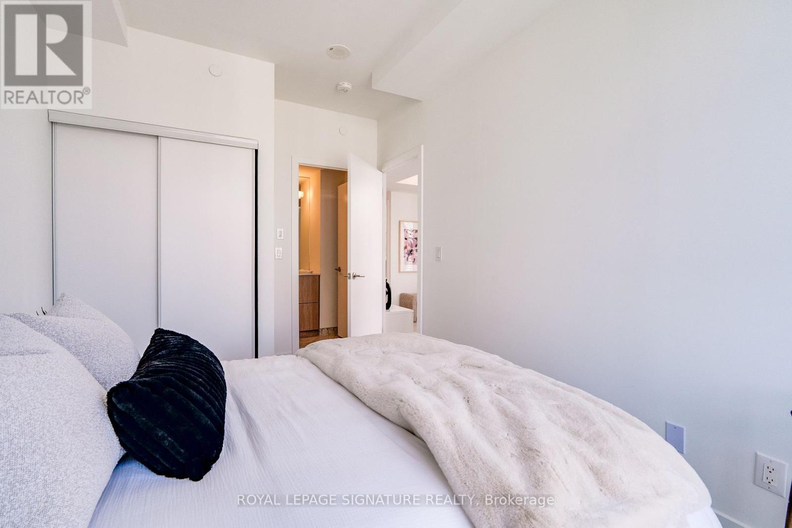 3203 - 47 Mutual Street, Toronto, Ontario  M5B 0C6 - Photo 9 - C13718192