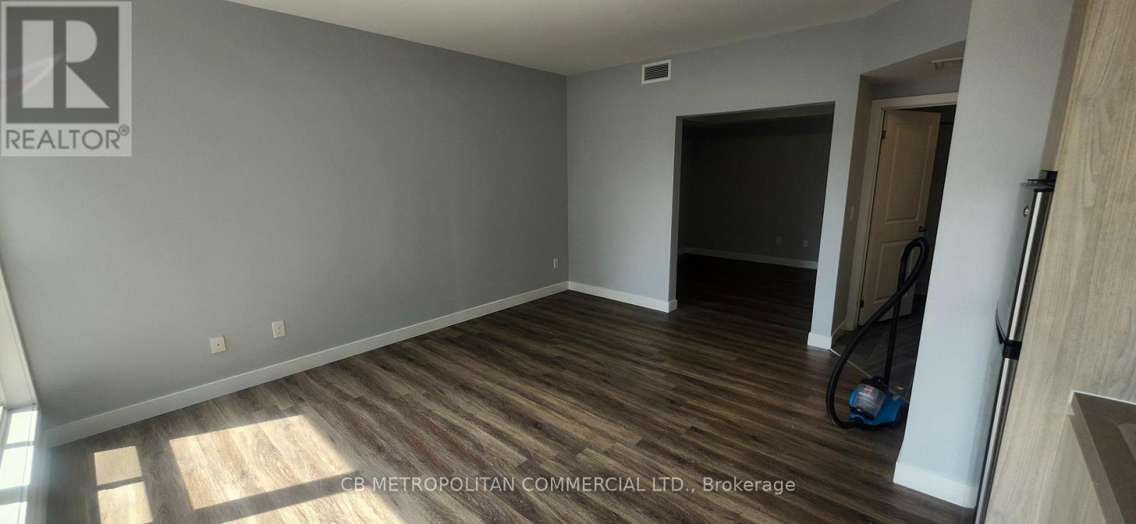 303 - 335 College Street, Toronto, Ontario  M5T 1S2 - Photo 5 - C13718196