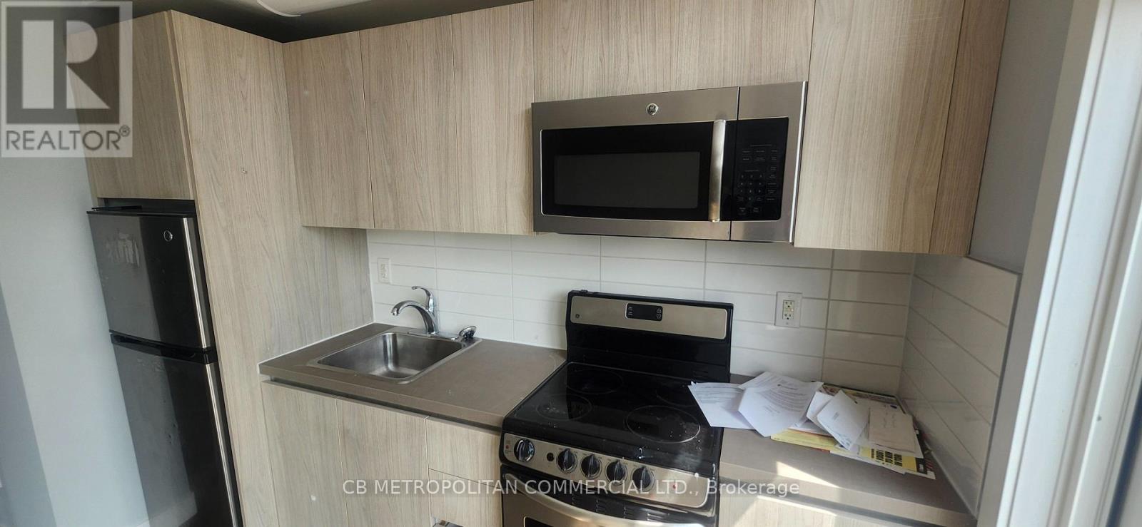 303 - 335 College Street, Toronto, Ontario  M5T 1S2 - Photo 9 - C13718196