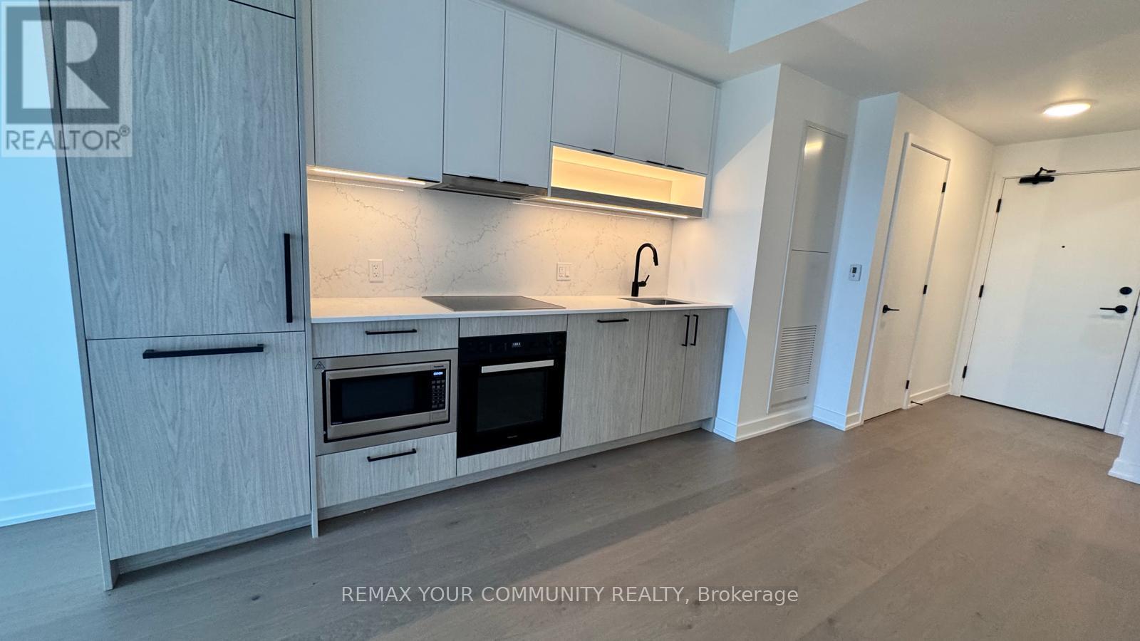 1219 - 89 Montclair Avenue, Toronto, Ontario  M5P 0A9 - Photo 3 - C13718200