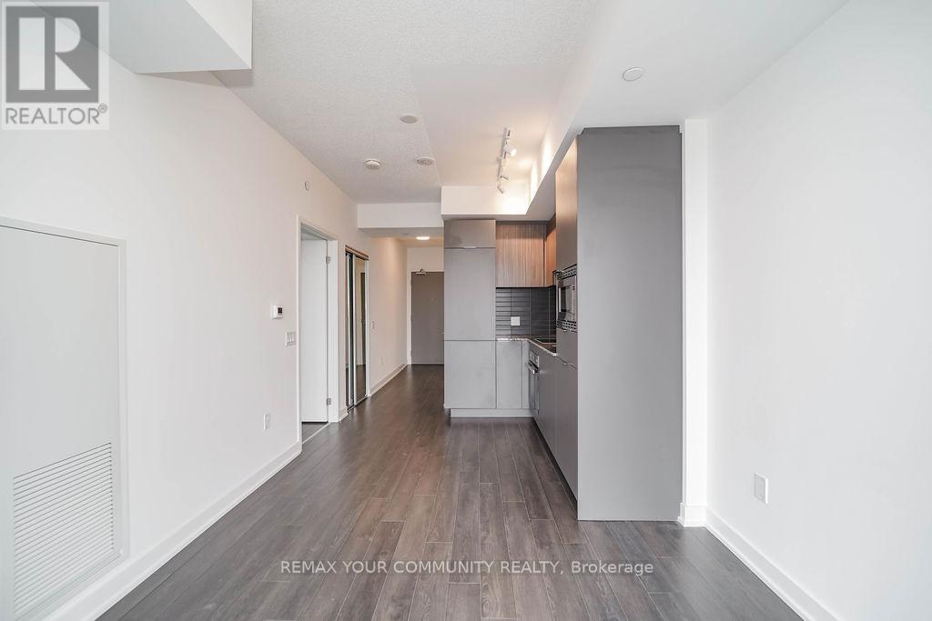 2209 - 50 O'neill Road, Toronto, Ontario  M3C 0R1 - Photo 5 - C13718234