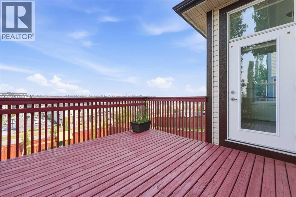 195 St Moritz Terrace Sw, Calgary, Alberta  T3H 5X9 - Photo 8 - A2335136