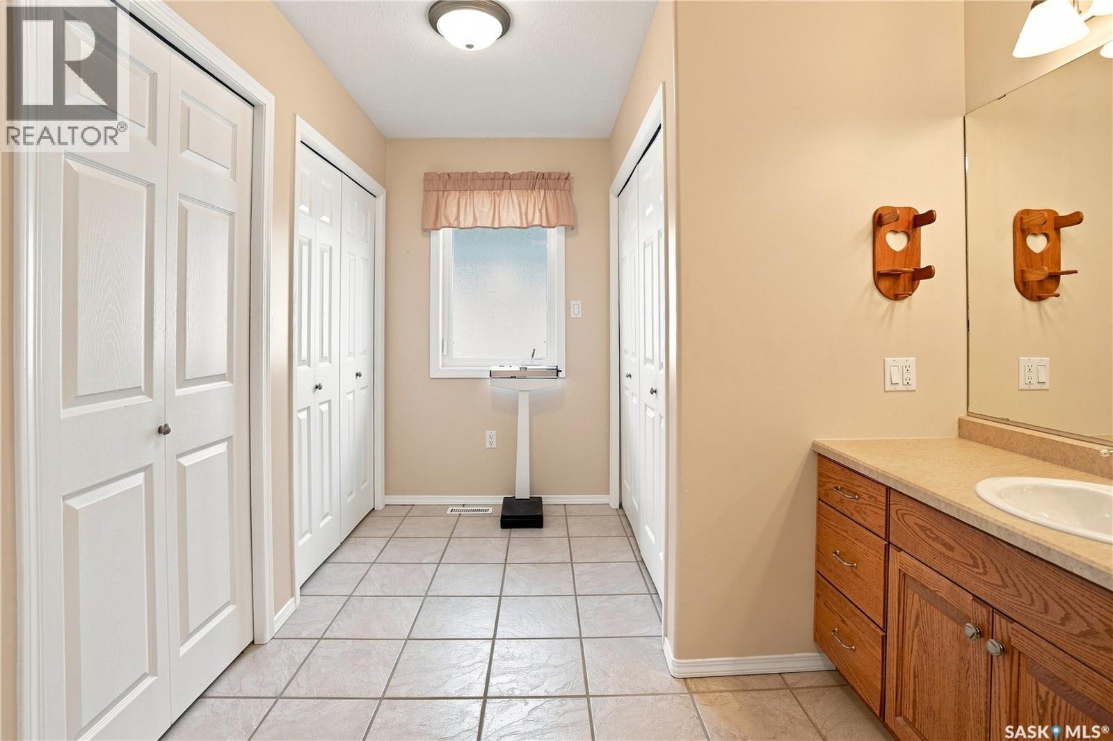 2507 Kildeer Drive, North Battleford, Saskatchewan  S9A 3Z2 - Photo 15 - SK046814