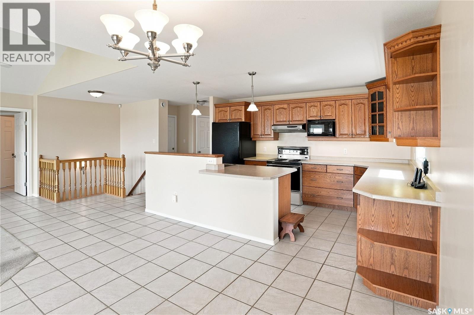 2507 Kildeer Drive, North Battleford, Saskatchewan  S9A 3Z2 - Photo 2 - SK046814