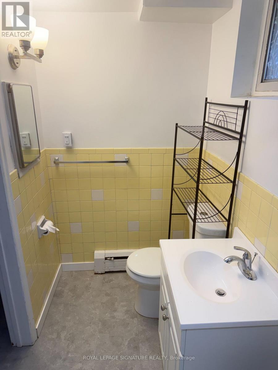 1467a Birchmount Road, Toronto, Ontario  M1P 2G4 - Photo 11 - E13717822